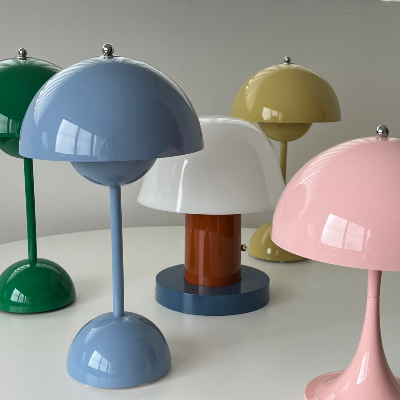 STAND LAMP