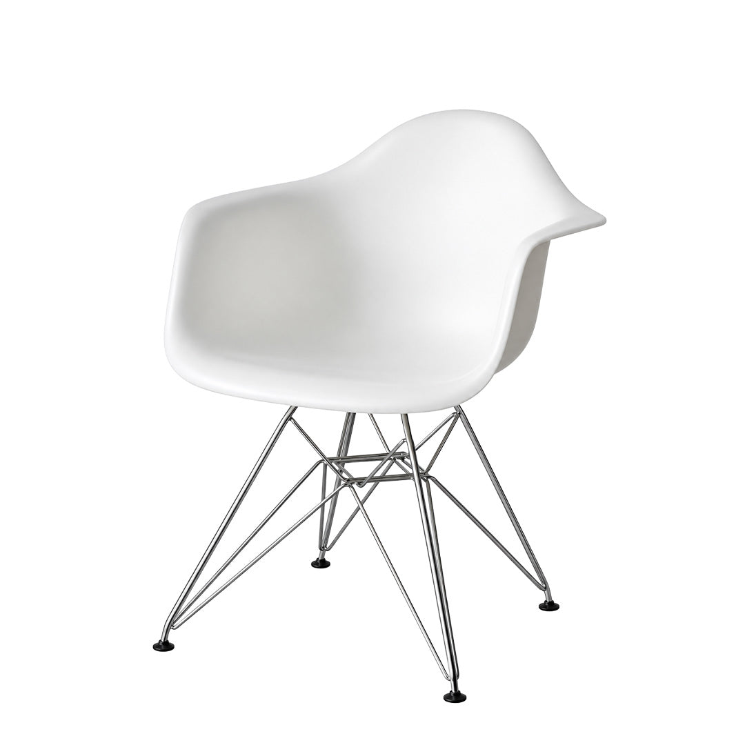 C49 eiffel leg hole chair