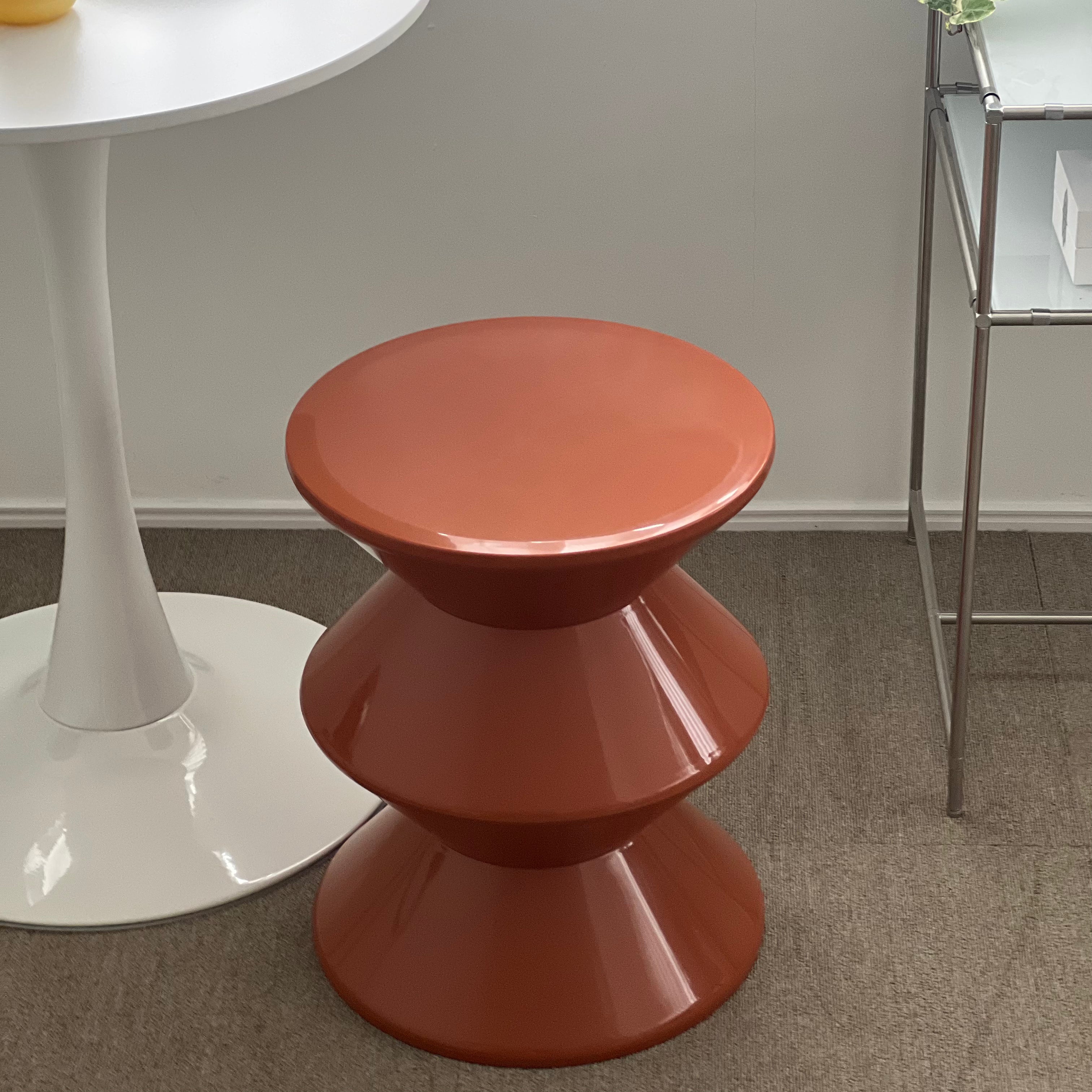 C41 Objet Side Stool