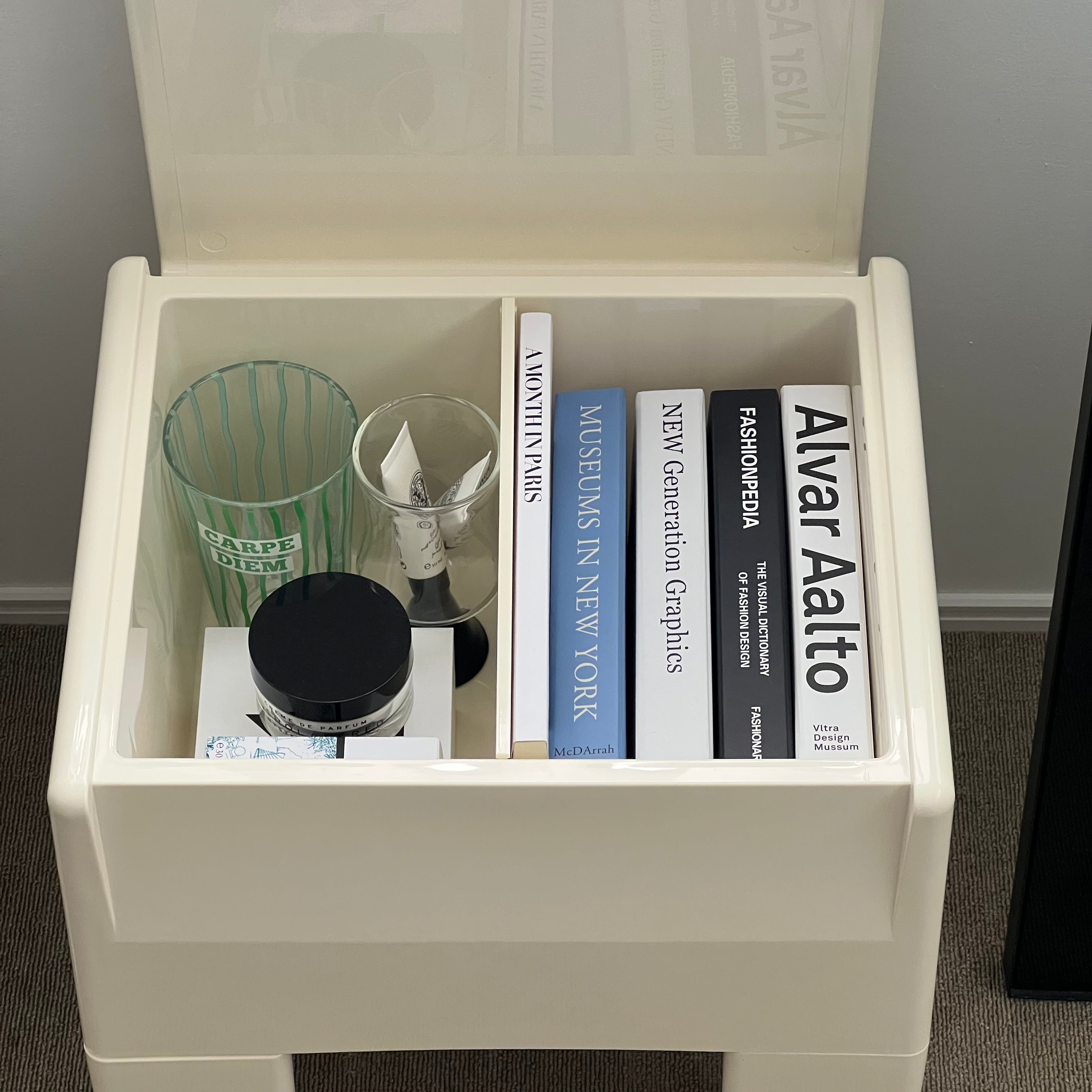C40 Strage Stool