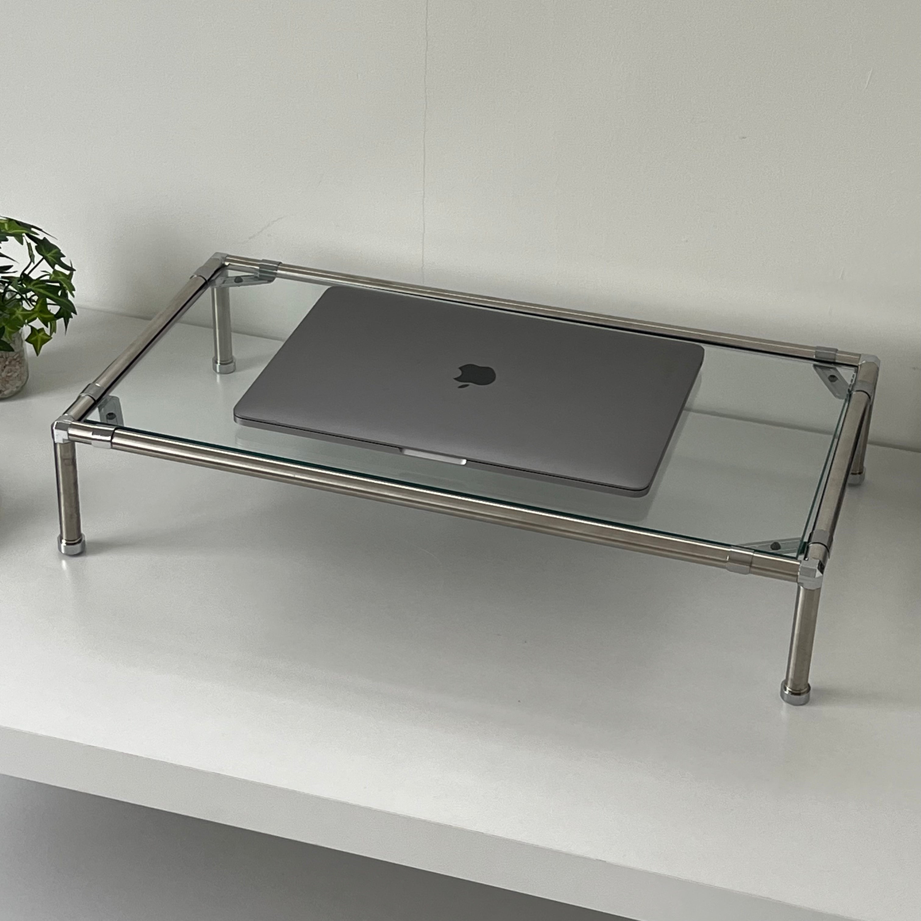 Tool PC stand-2