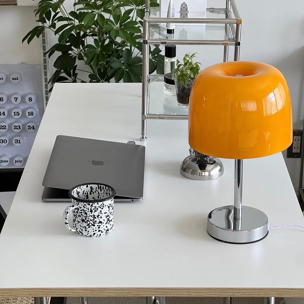 Jerry stand lamp