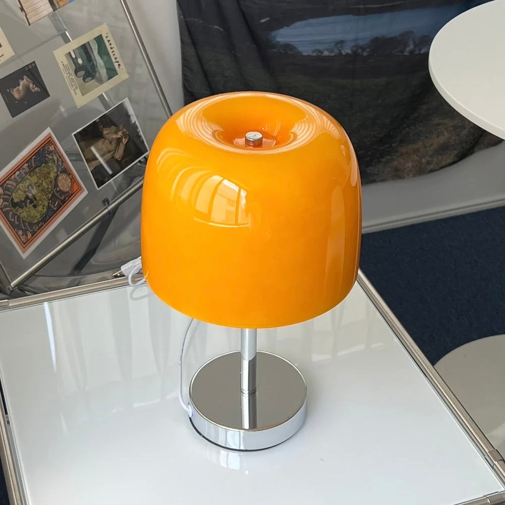 Jerry stand lamp