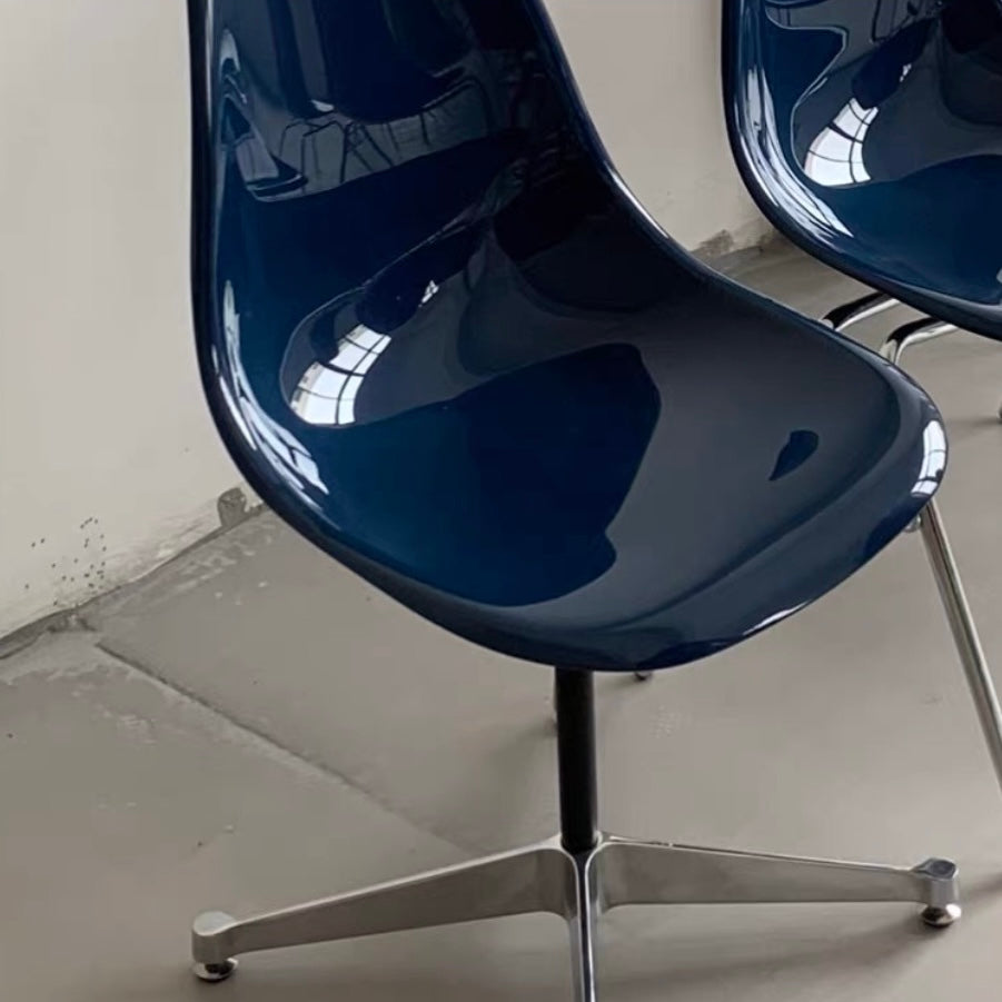 C54 Colorful laundry chair