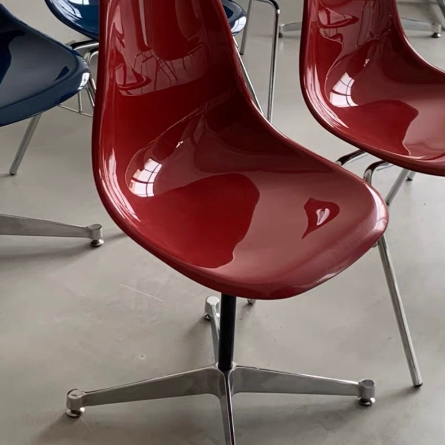C54 Colorful laundry chair