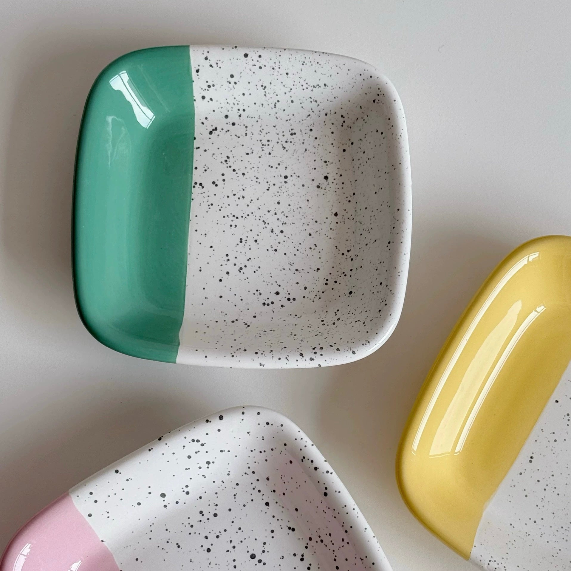 Sophi sand plate