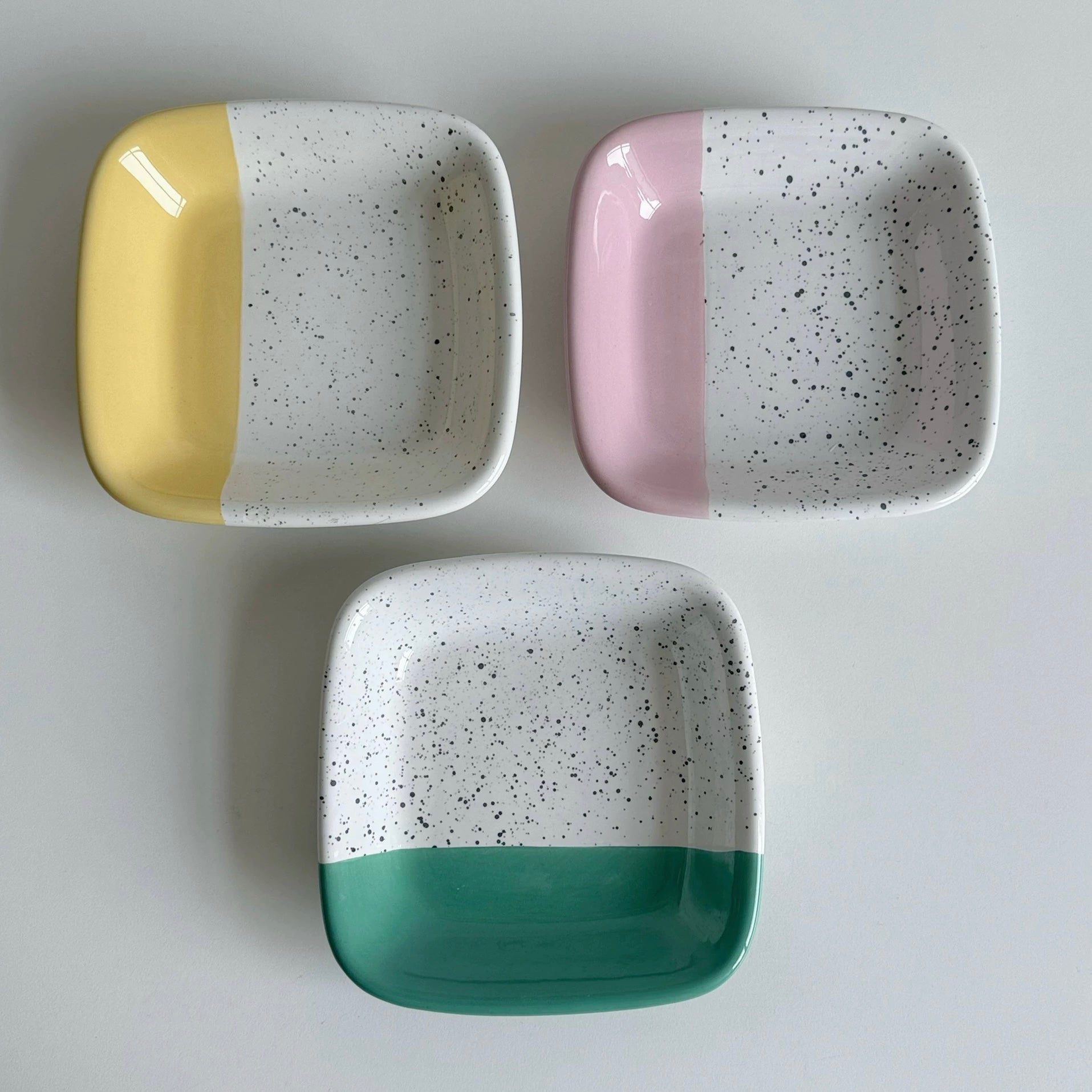 Sophi sand plate