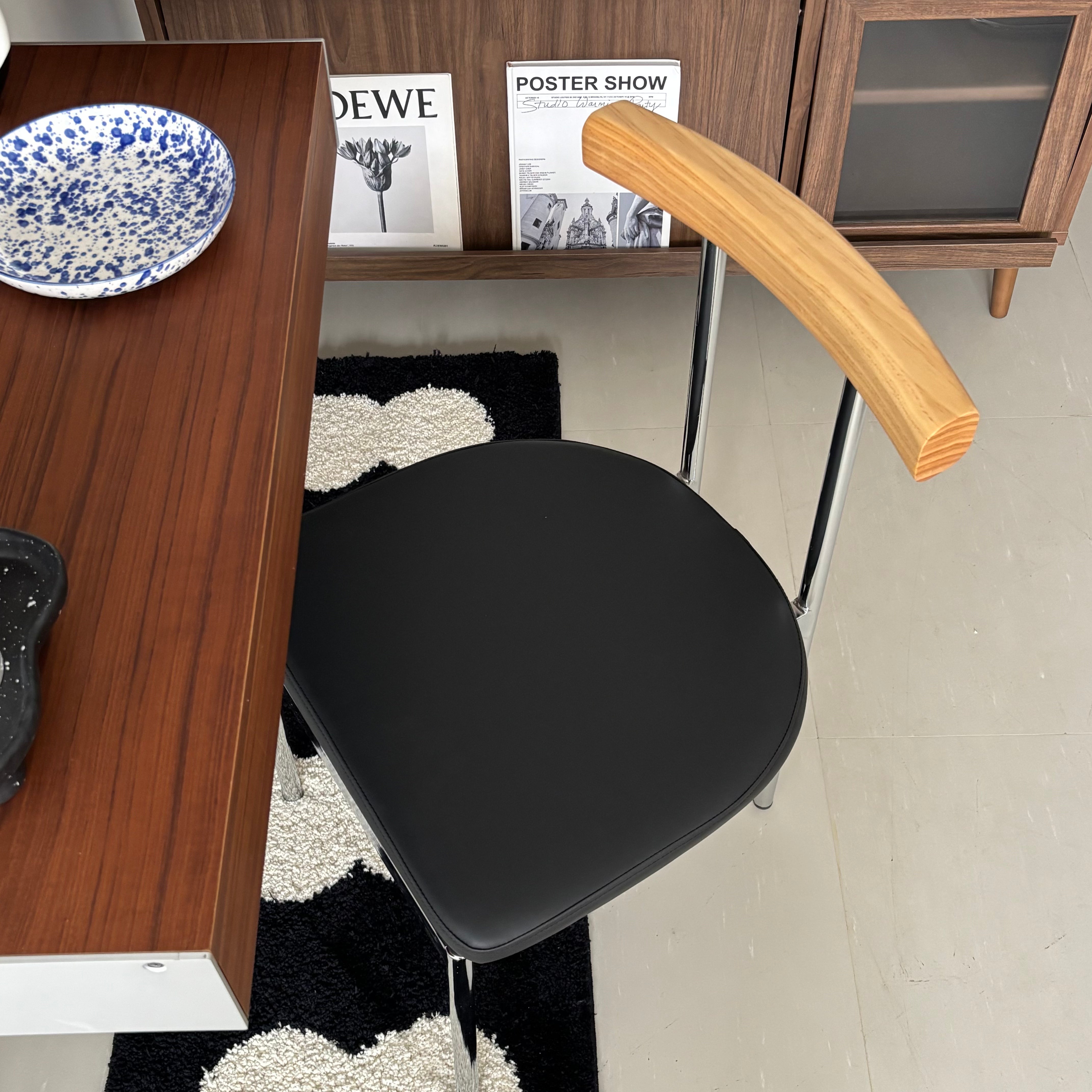 C51 United stainless chair