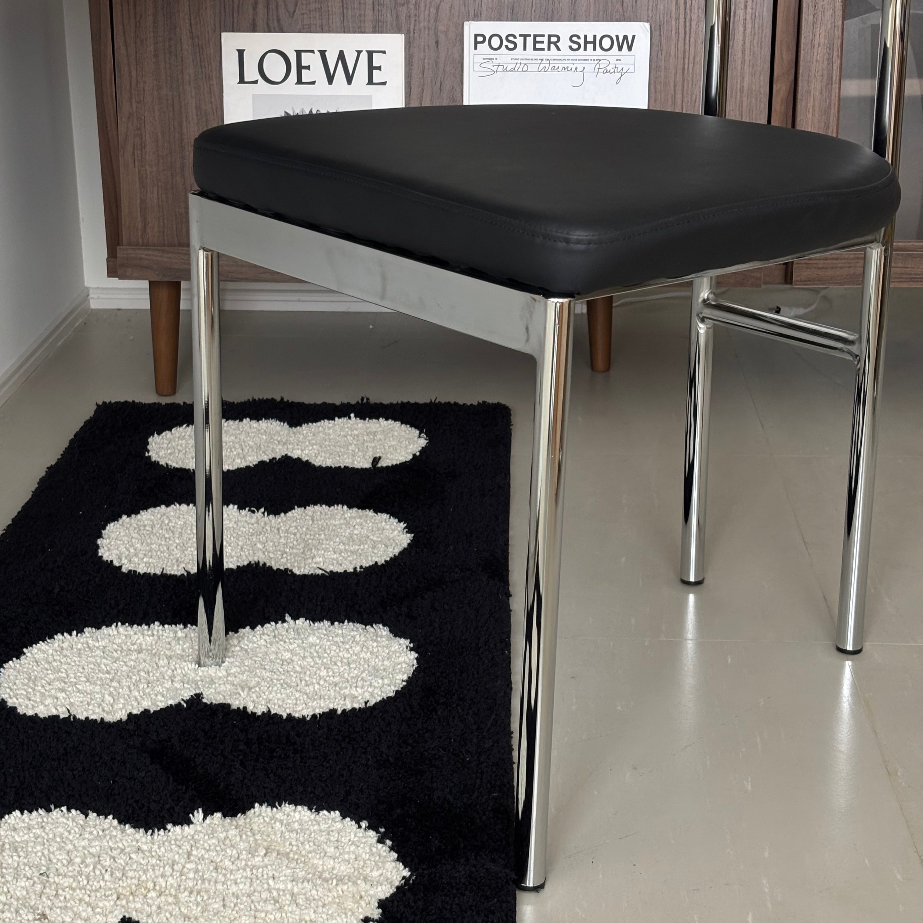 C51 United stainless chair