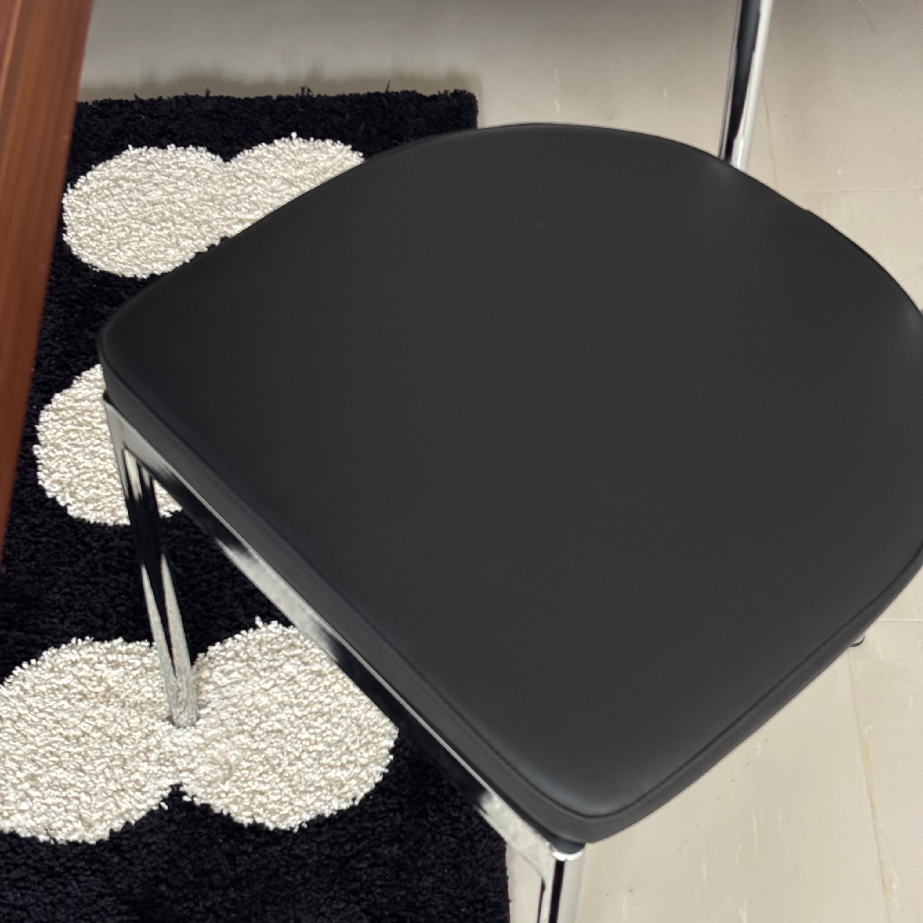 C51 United stainless chair