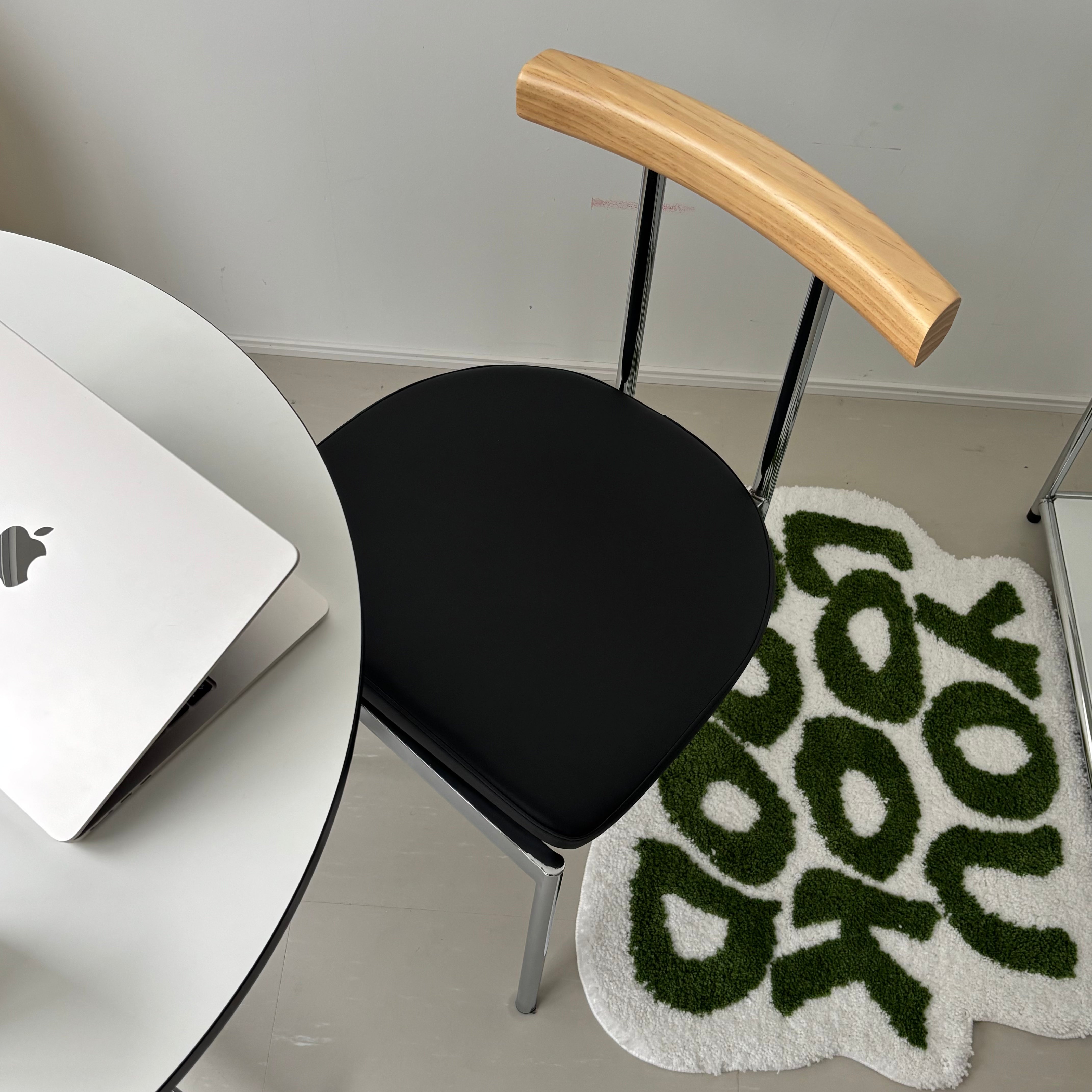 C51 United stainless chair