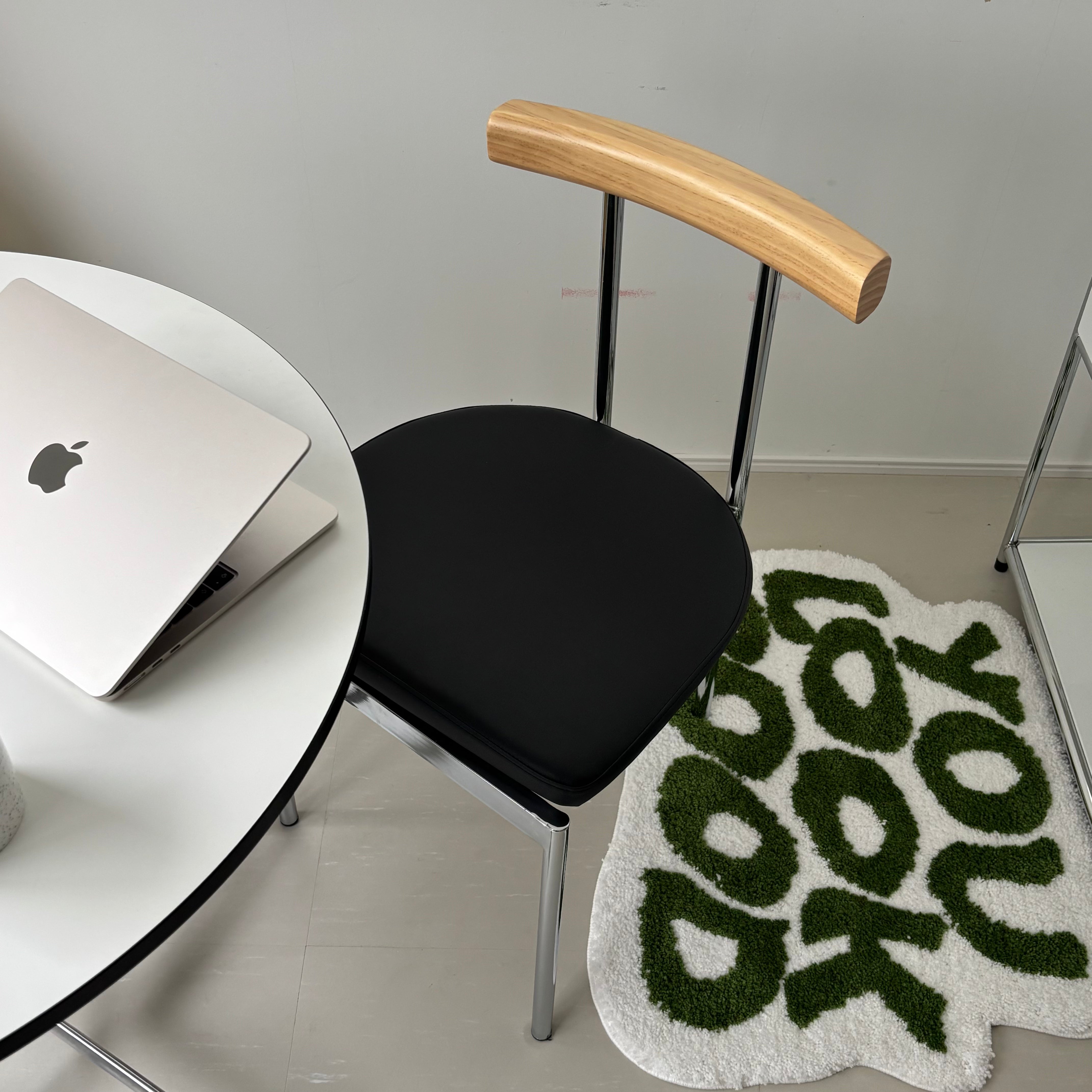 C51 United stainless chair