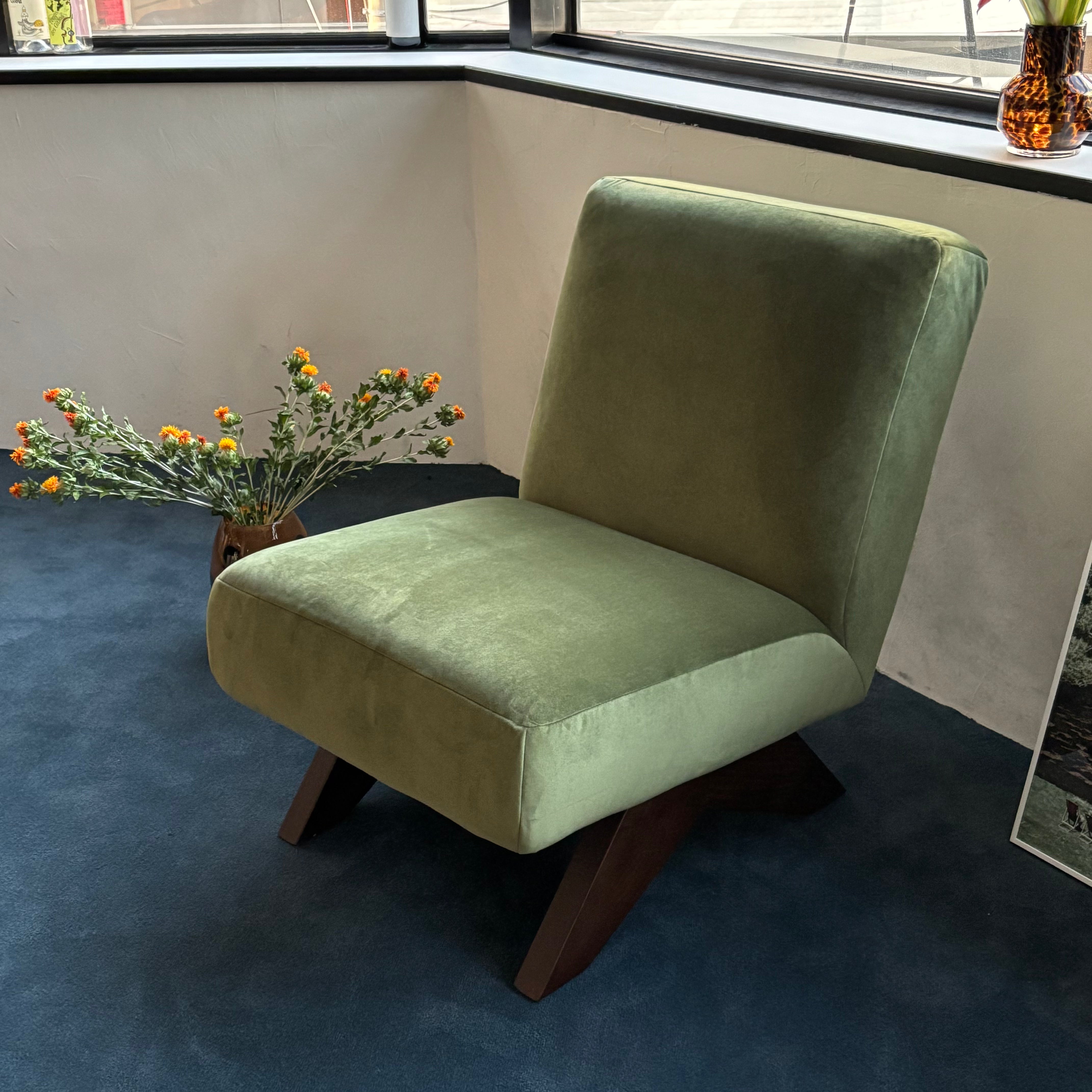 Solo wood sofa
