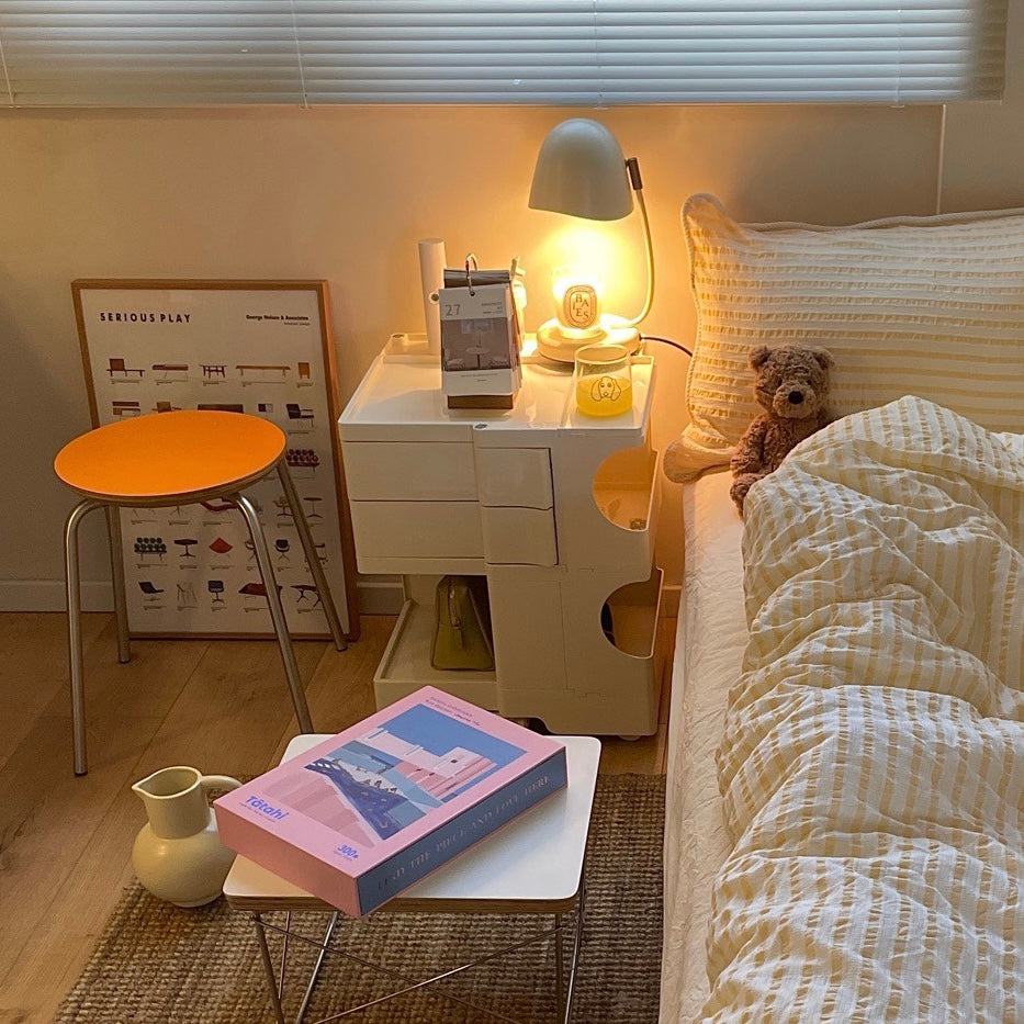 C46 Retro circle stool