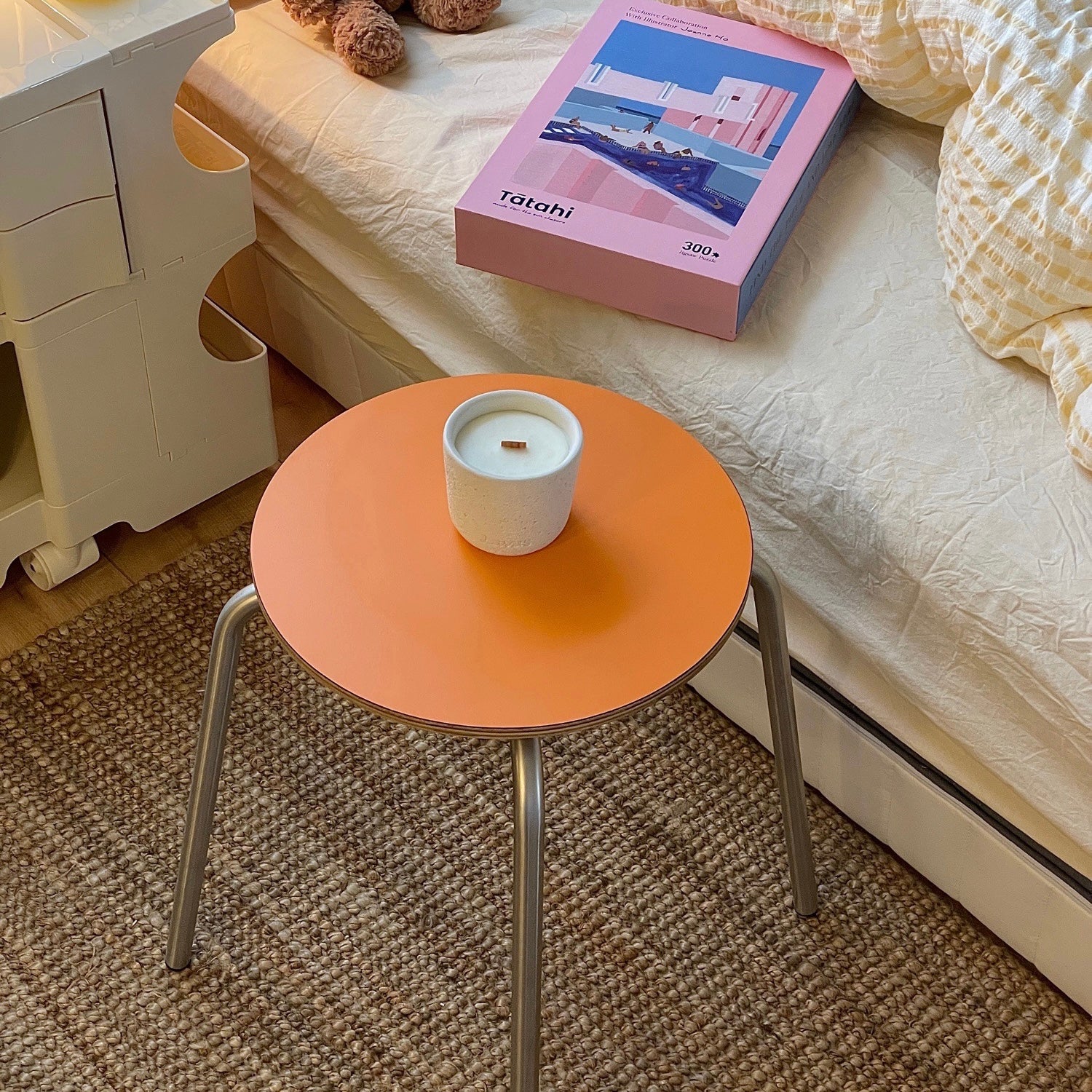 C46 Retro circle stool