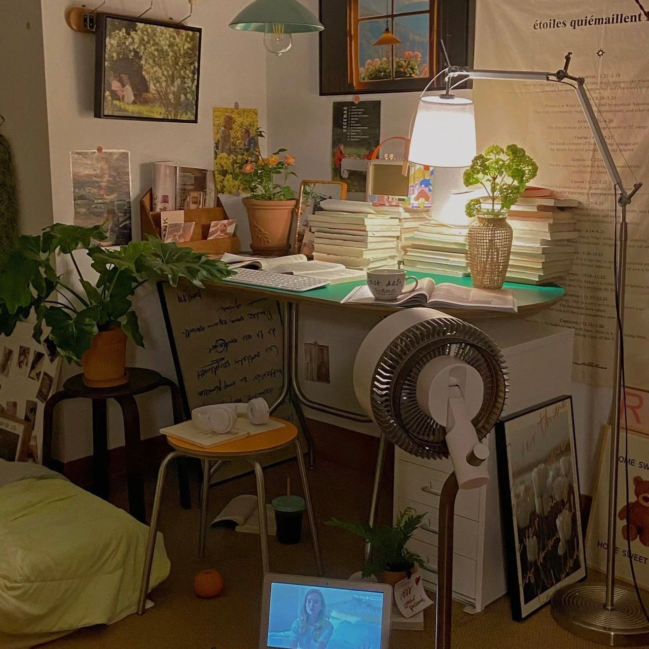 C46 Retro circle stool