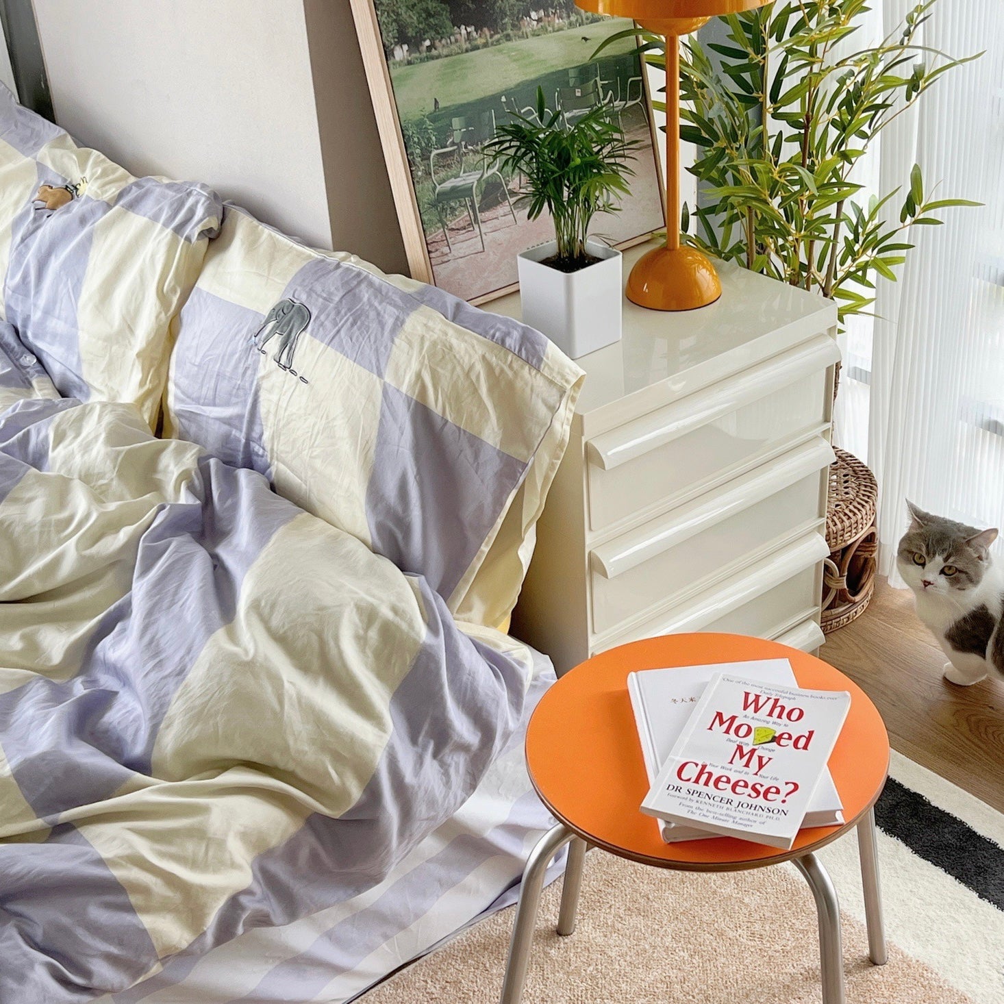 C46 Retro circle stool