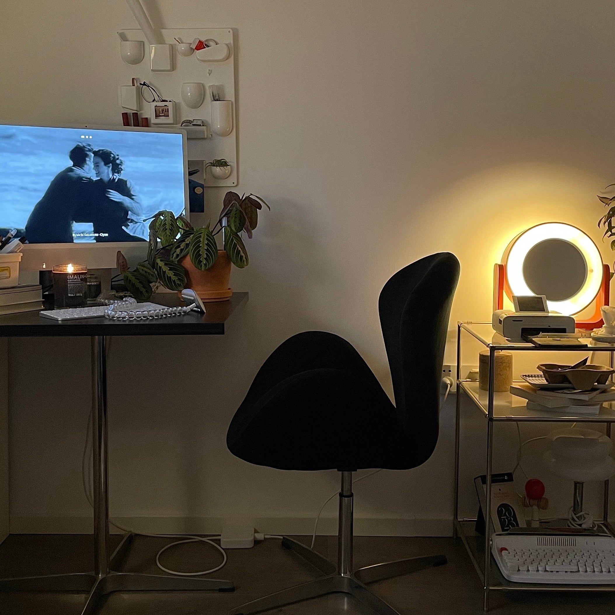 【即納】C47 White round chair