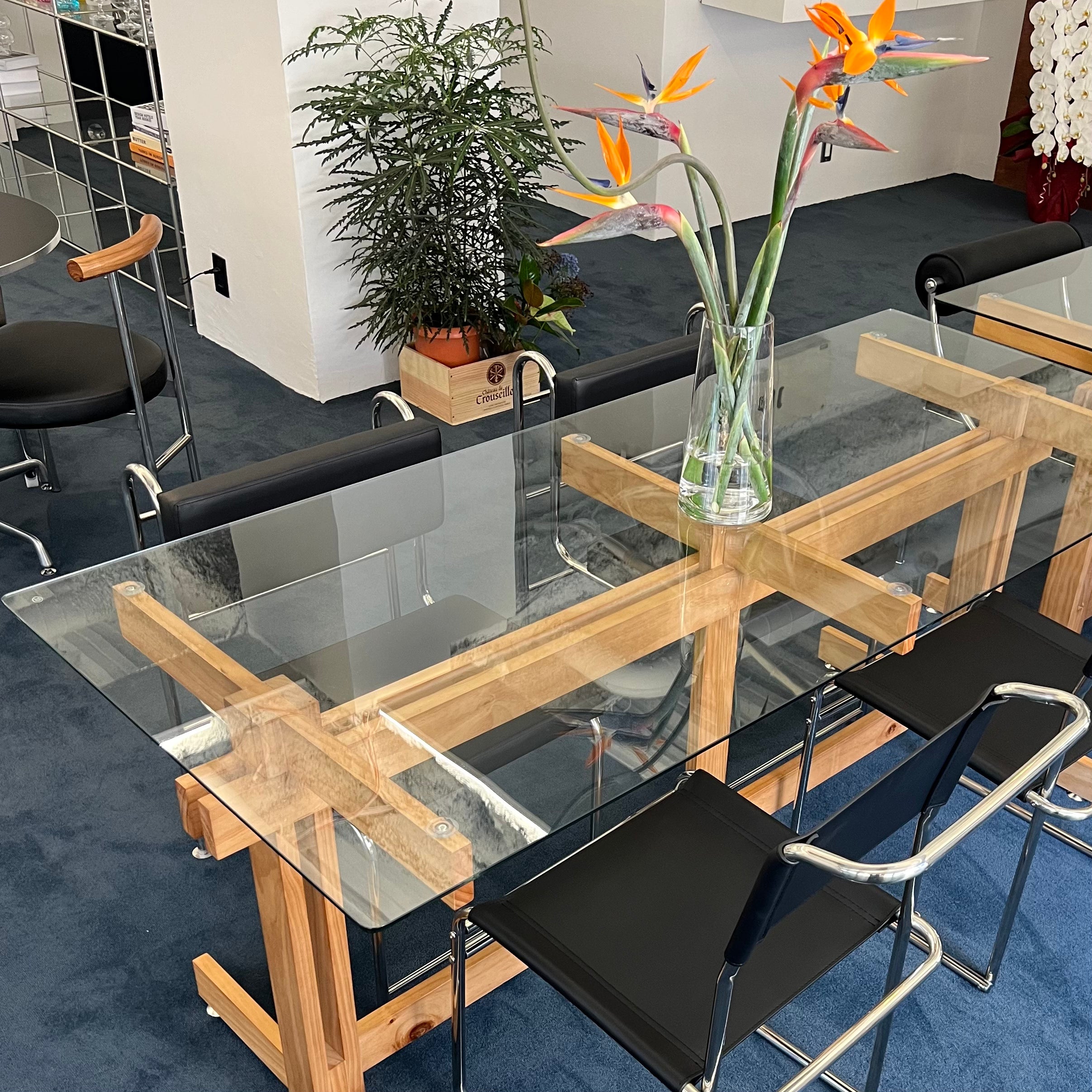 T34 Squarewood glass table