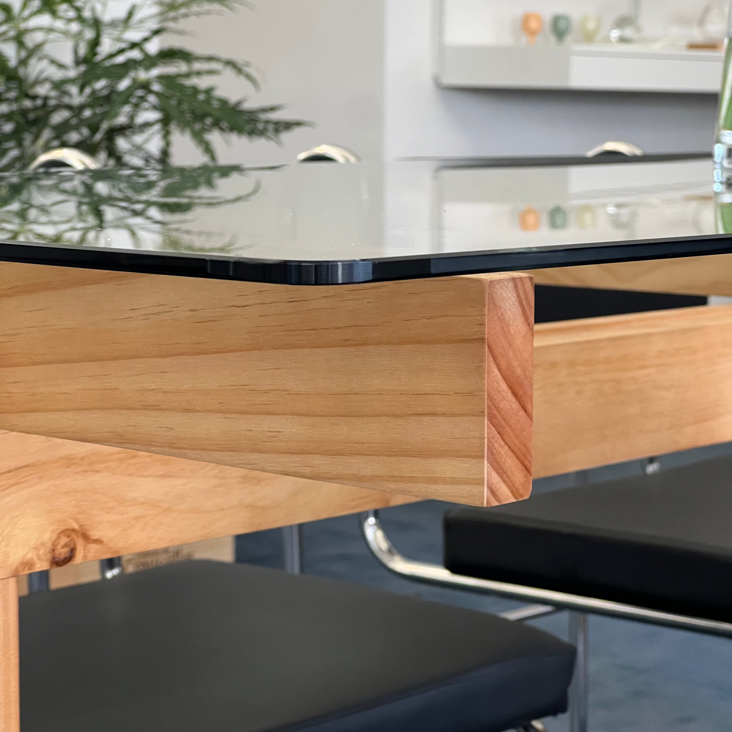 T34 Squarewood glass table