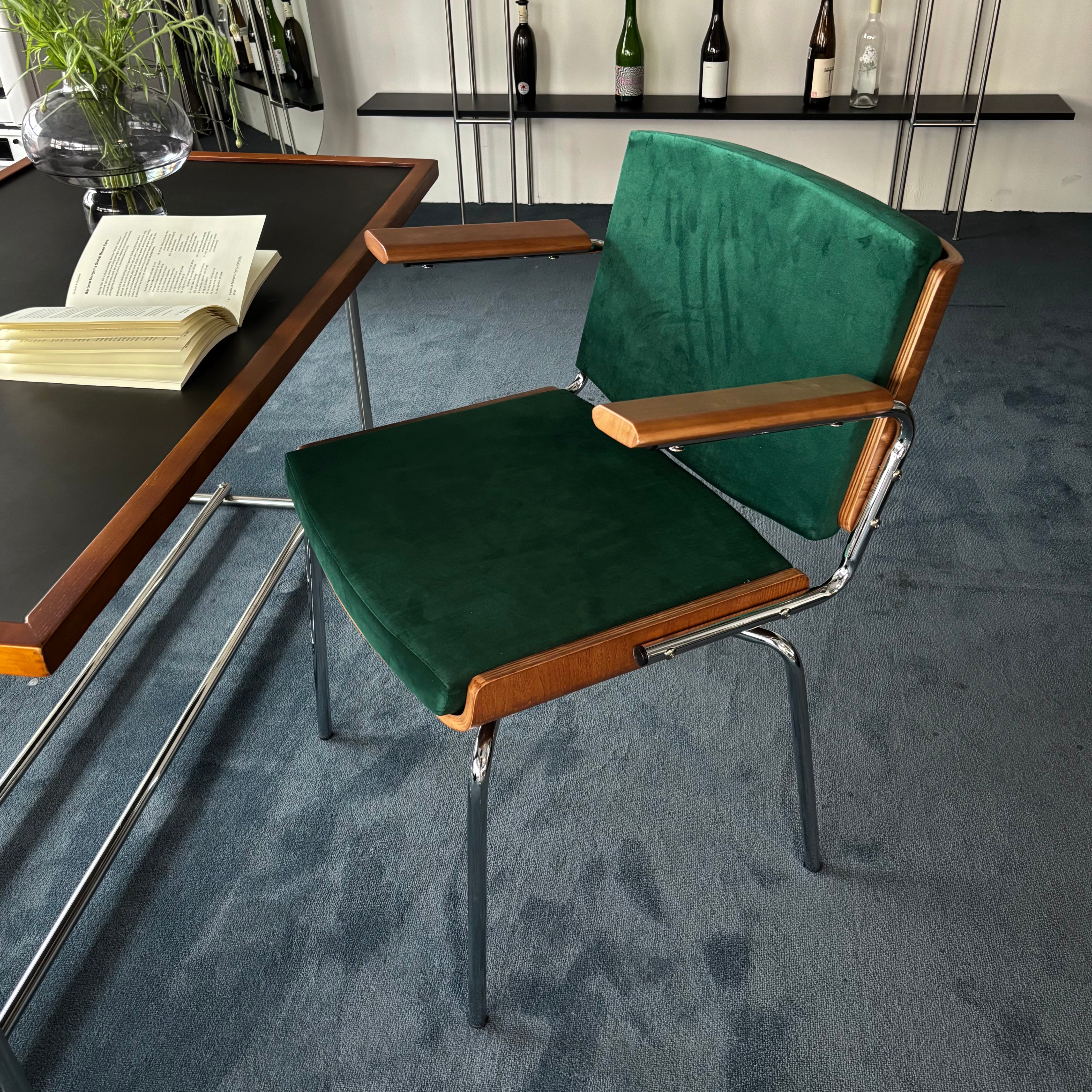 Wood matin chair