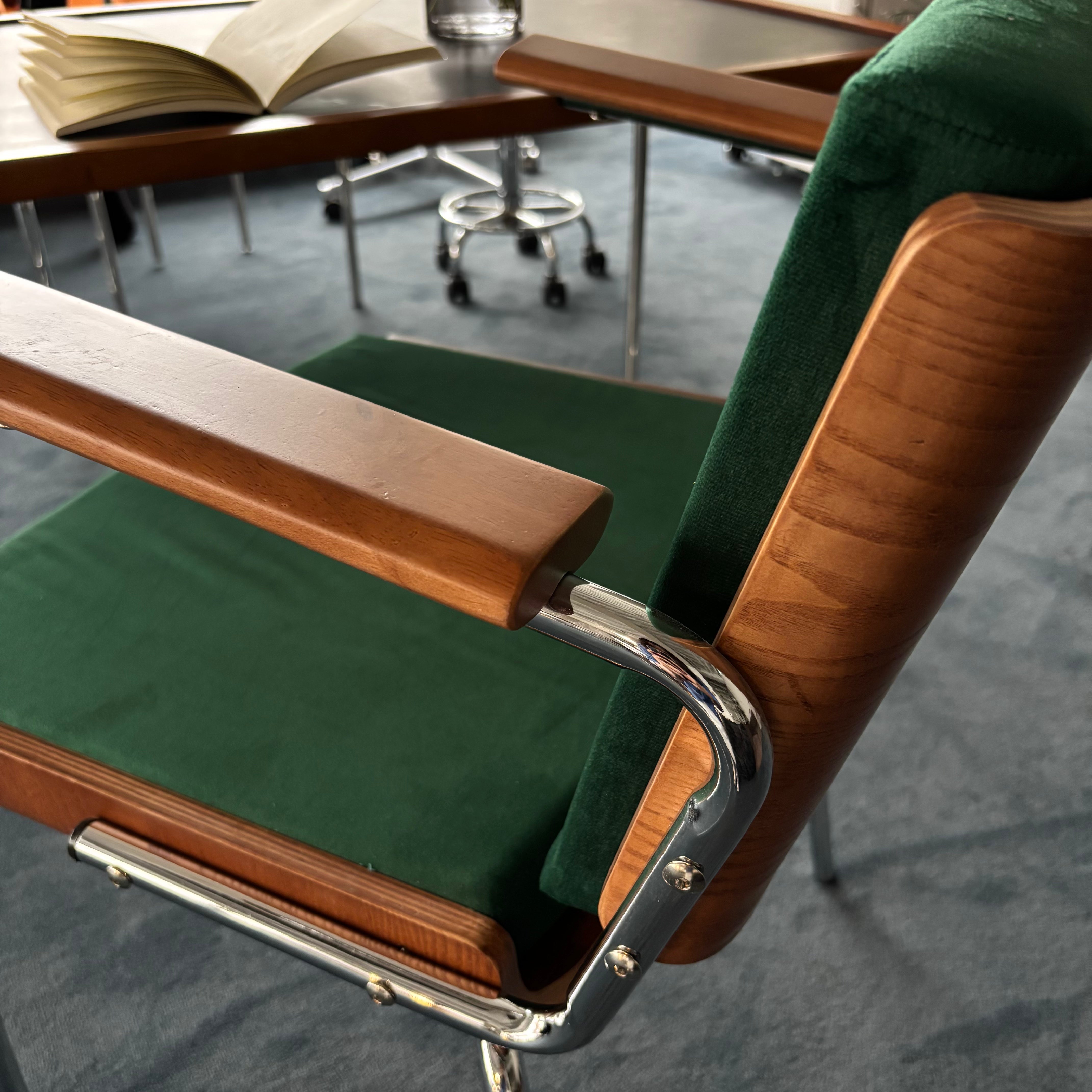 Wood matin chair