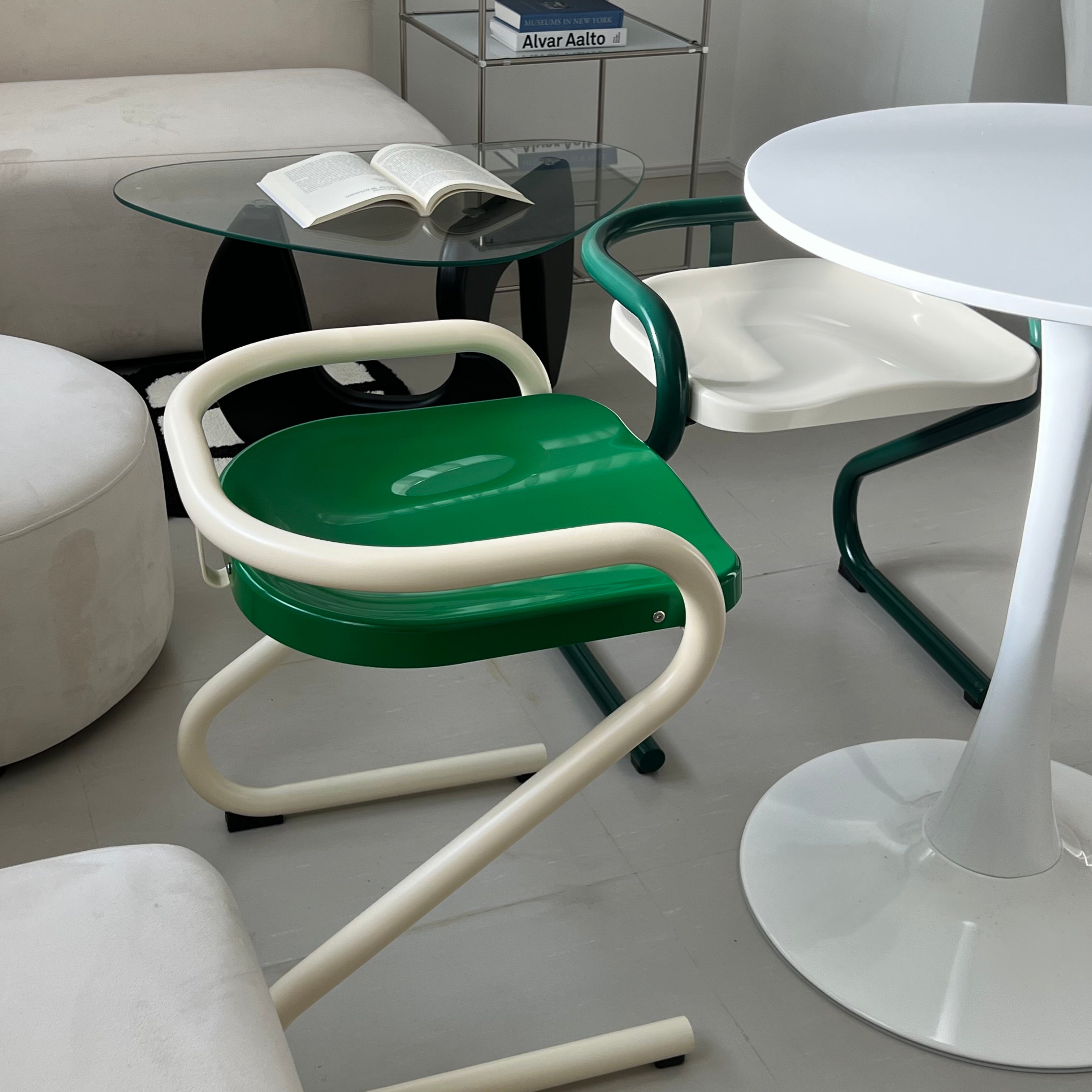 C39 Colorful Multi Chair