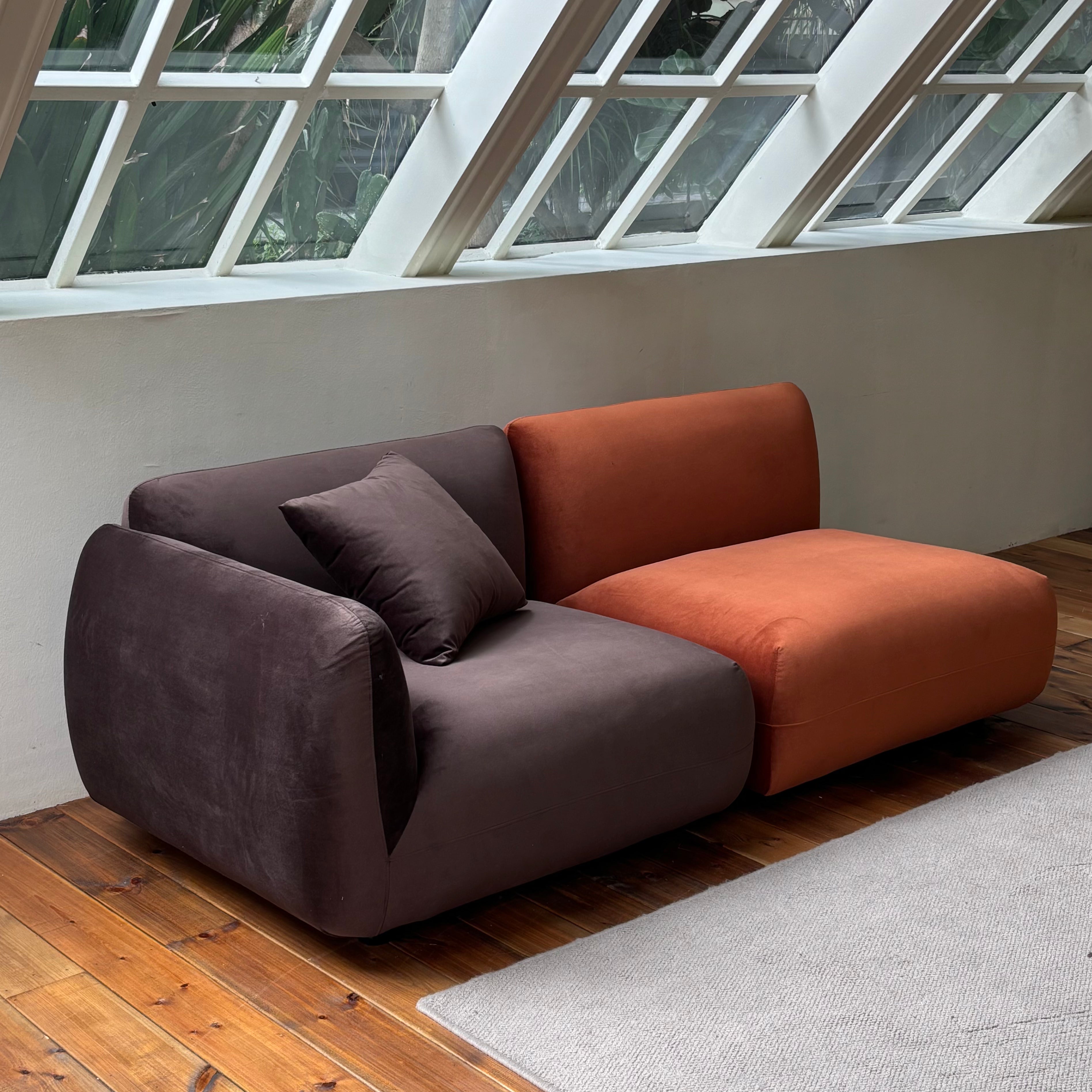 Whip modular sofa