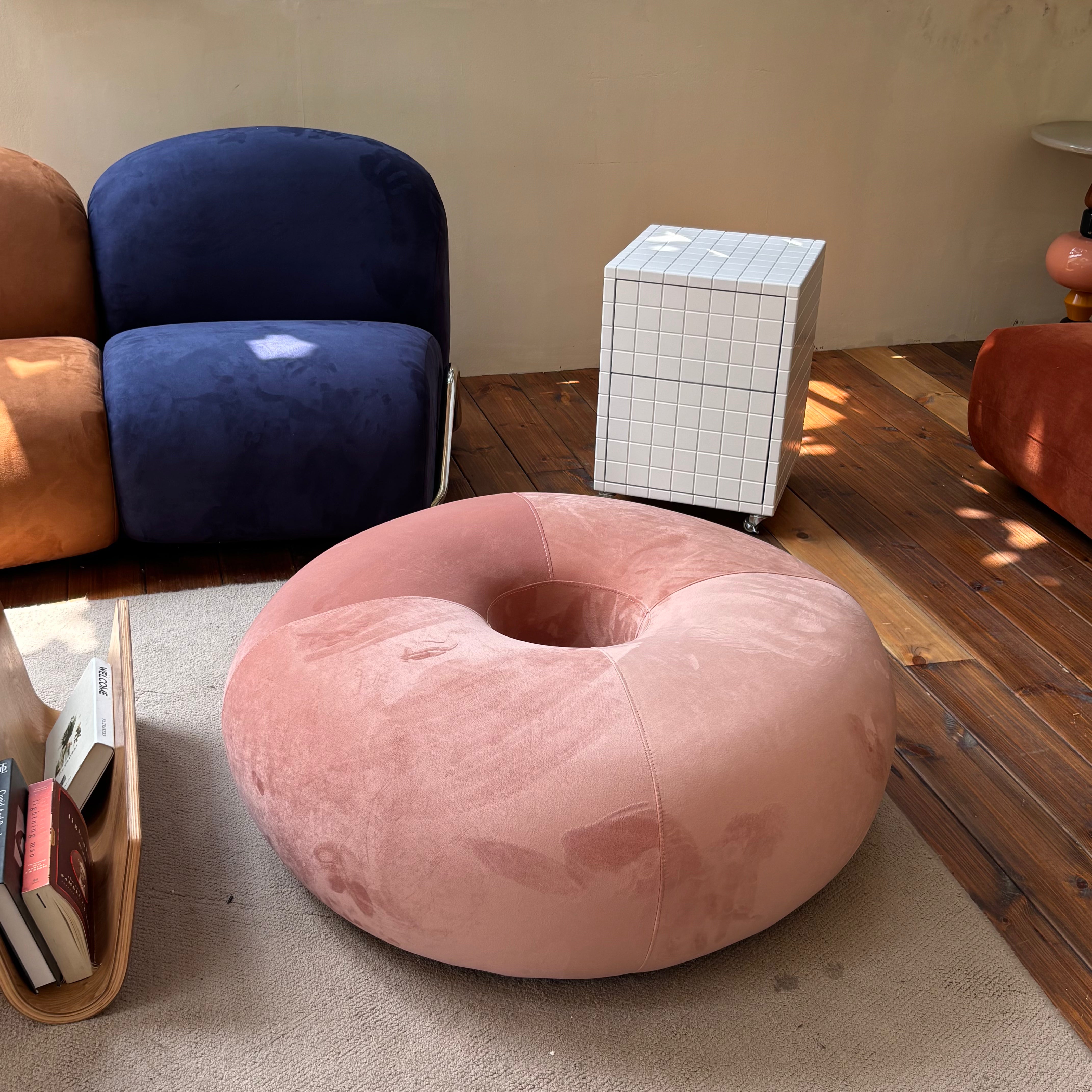 Donut sofa