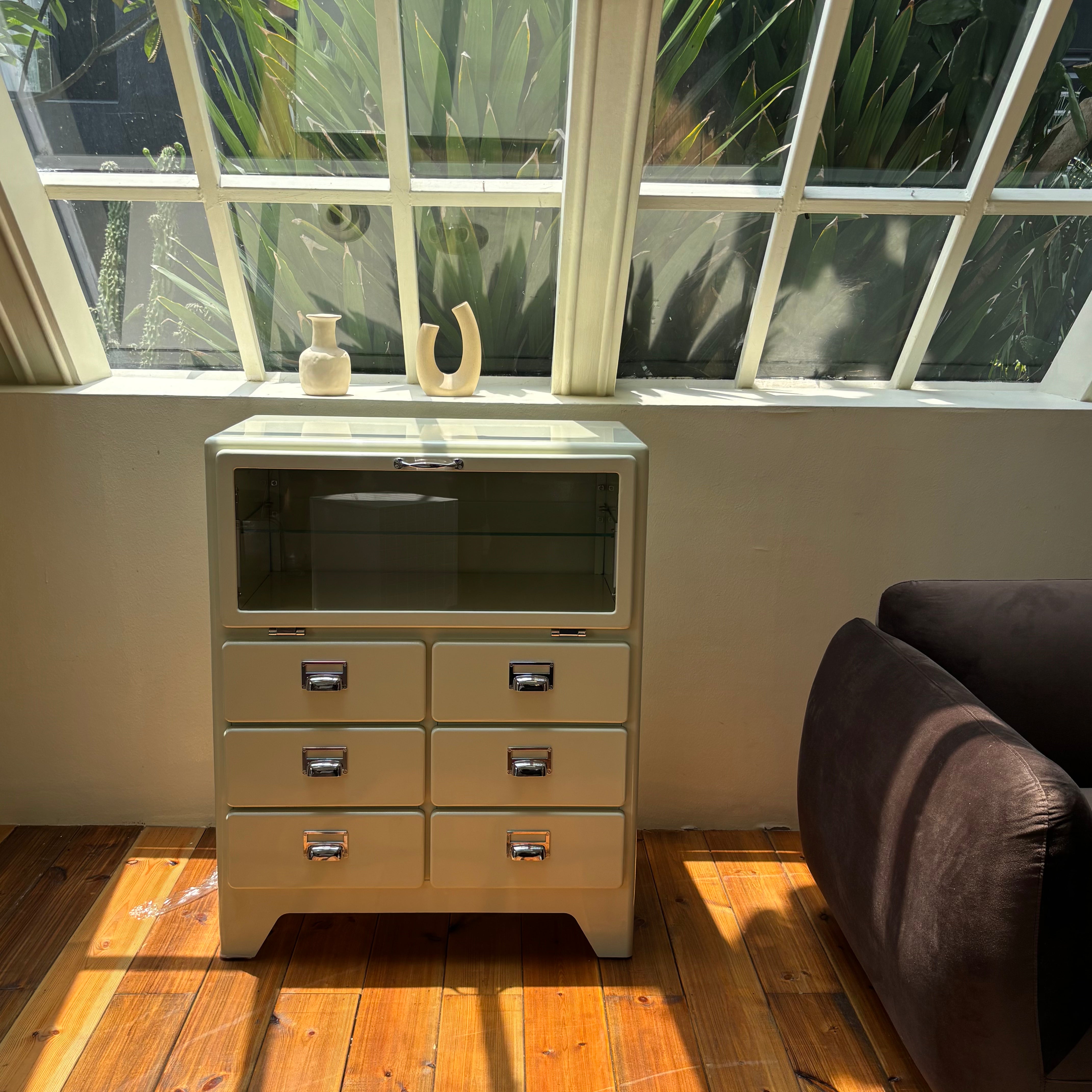 Uni storage rack1