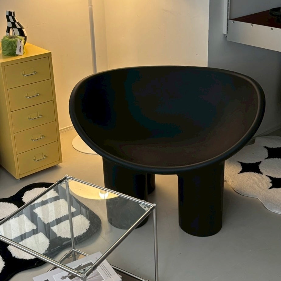 C23 Elephant Leg Chair