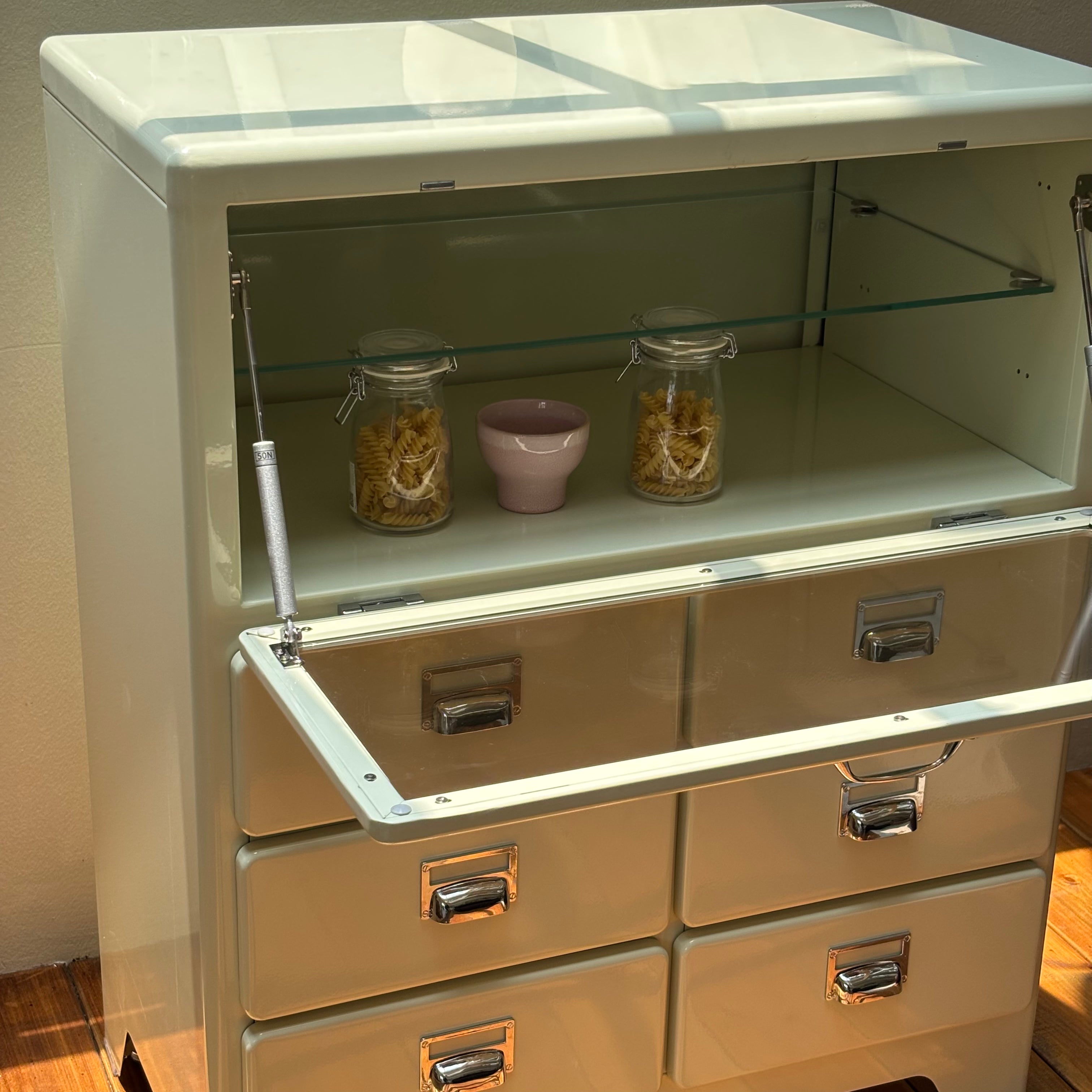 Uni storage rack1