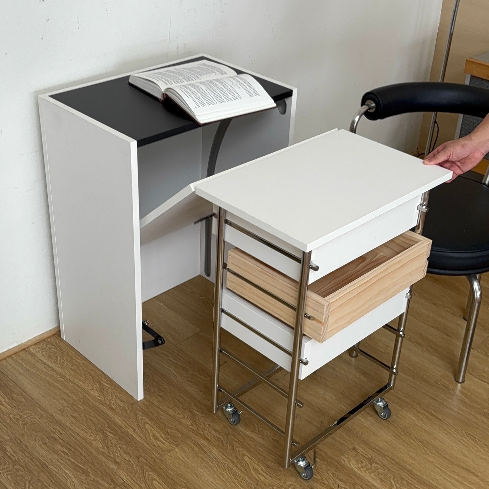Mulch work desk