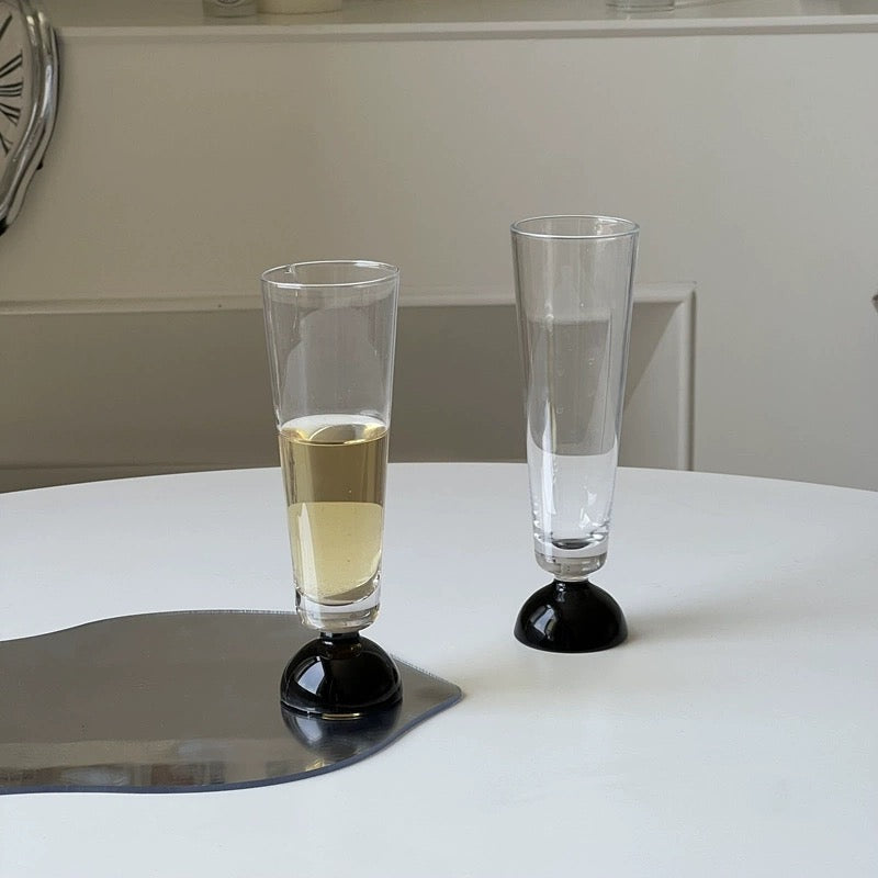 Black point glass