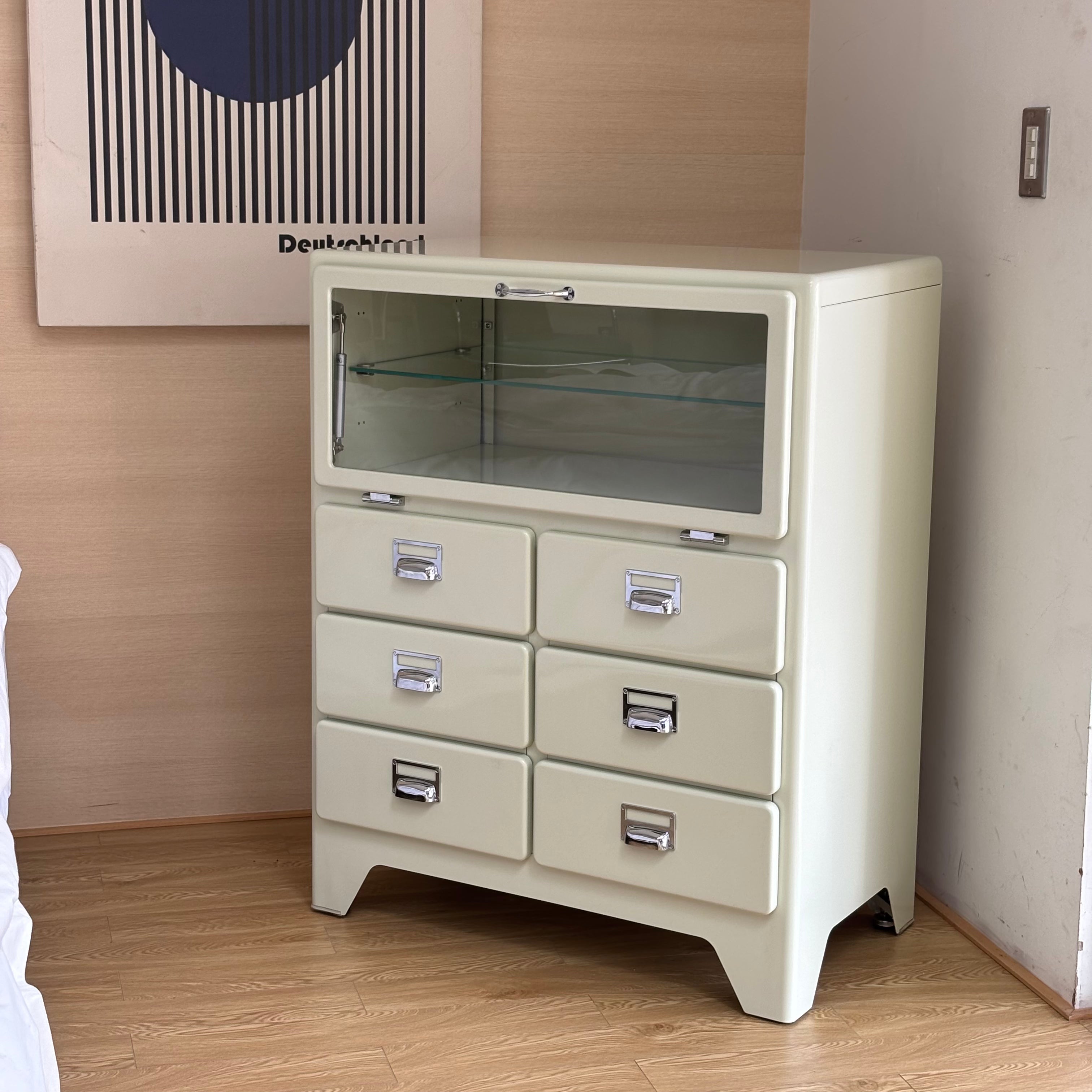 Uni storage rack1