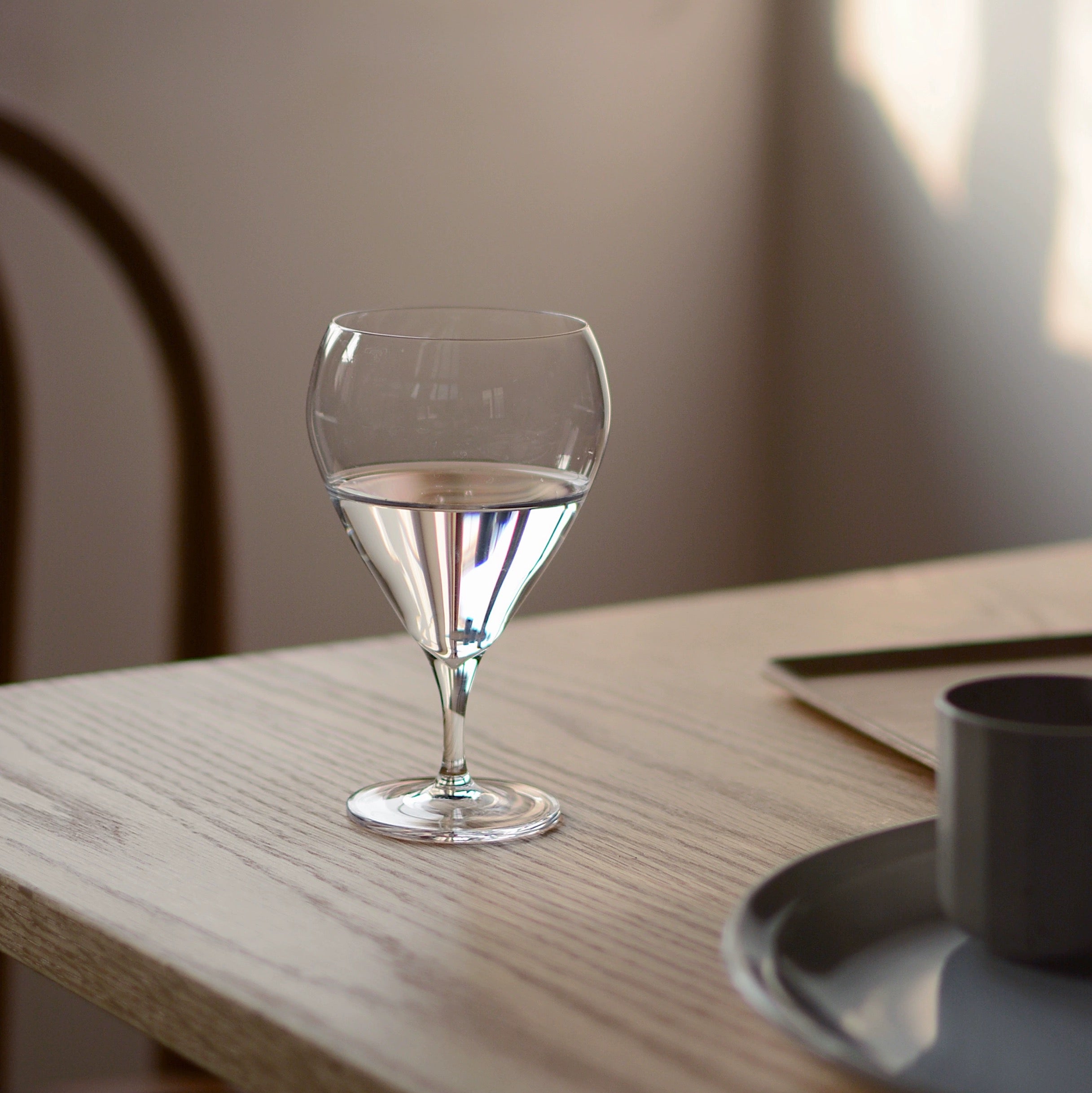 Simple cafe glass