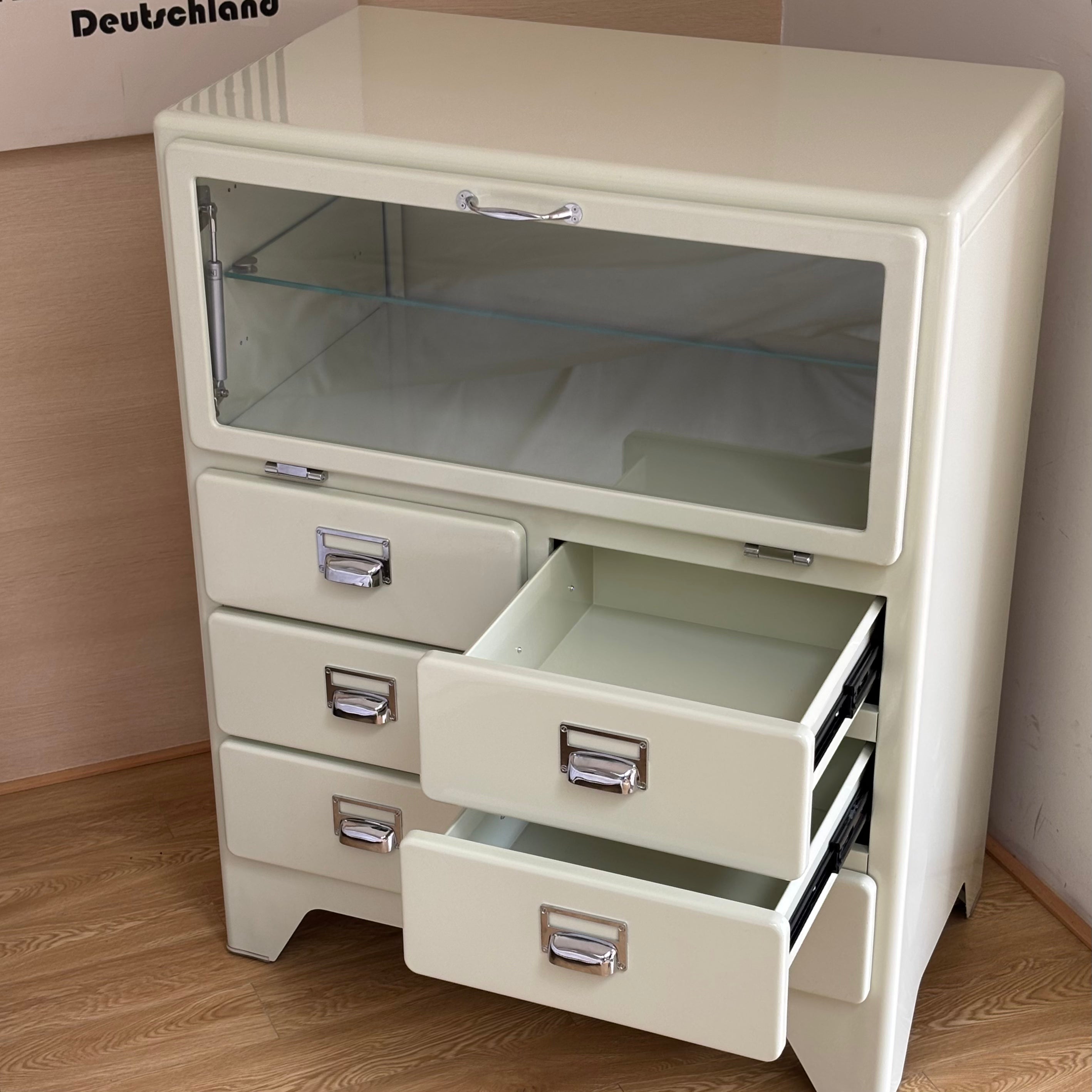 Uni storage rack1