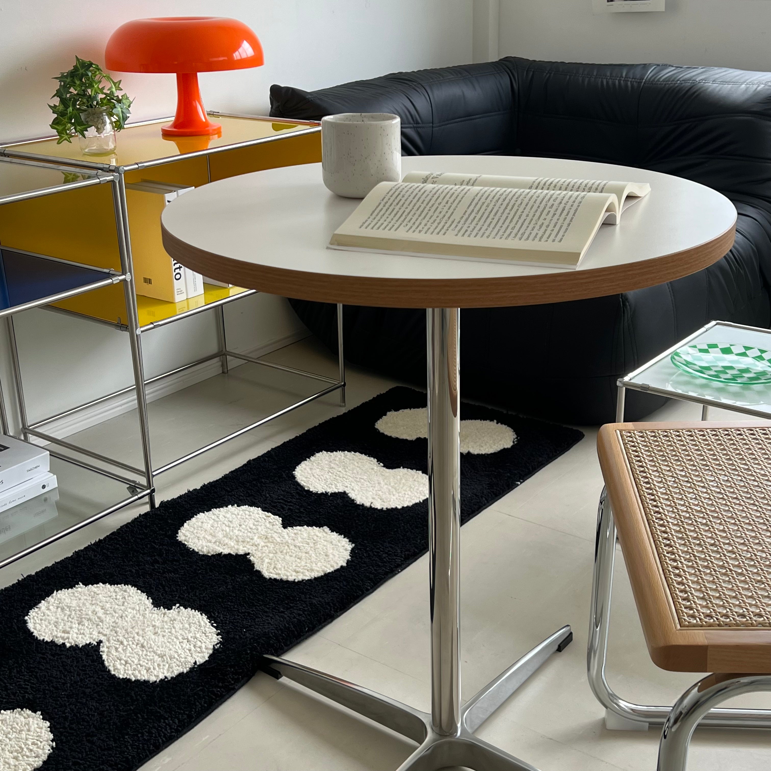 T29 silverwood cafe table