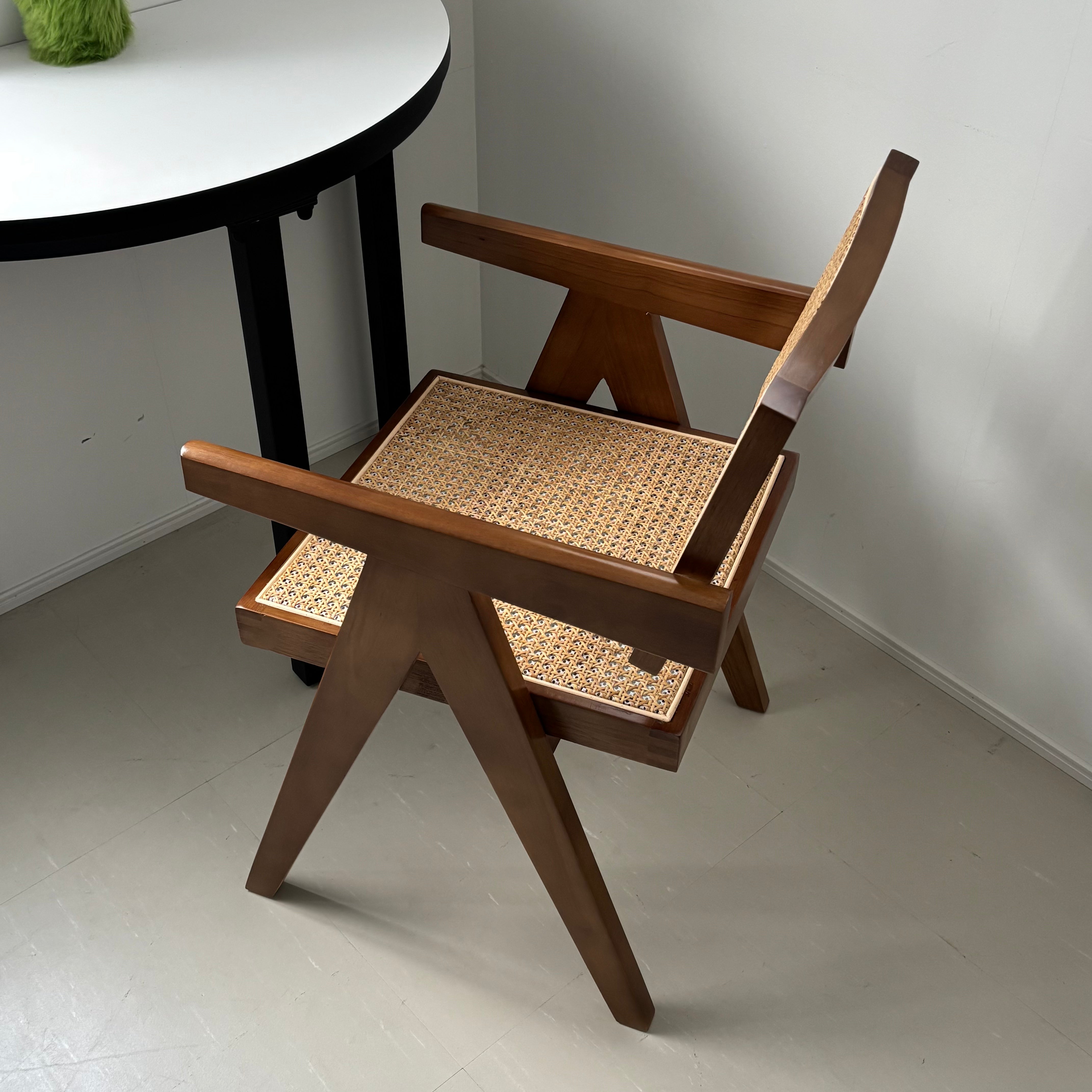 【B-SALE】C36 Rattan Wood Chair