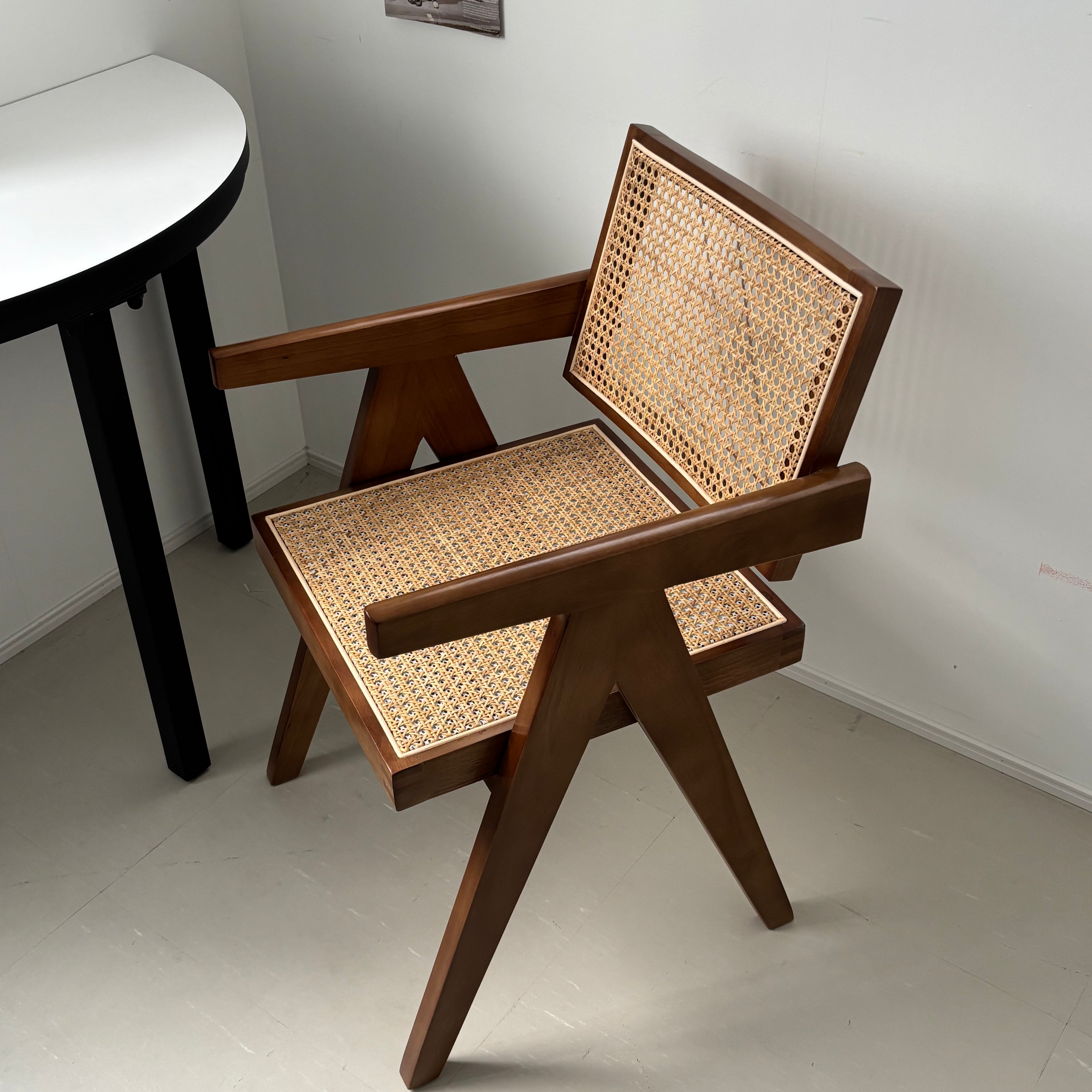 【B-SALE】C36 Rattan Wood Chair