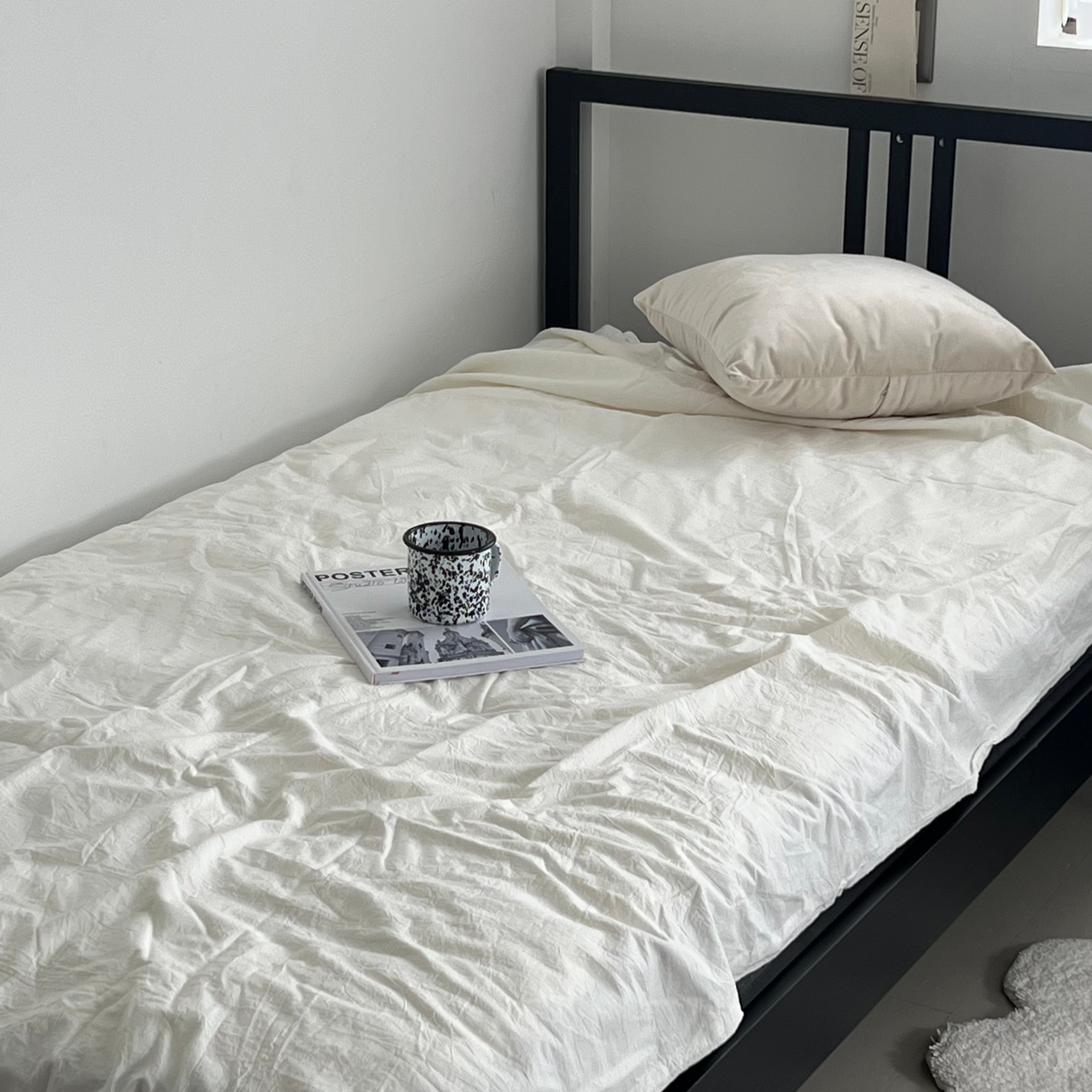 【Market B】FRUGA Wood modern bed -シングル-