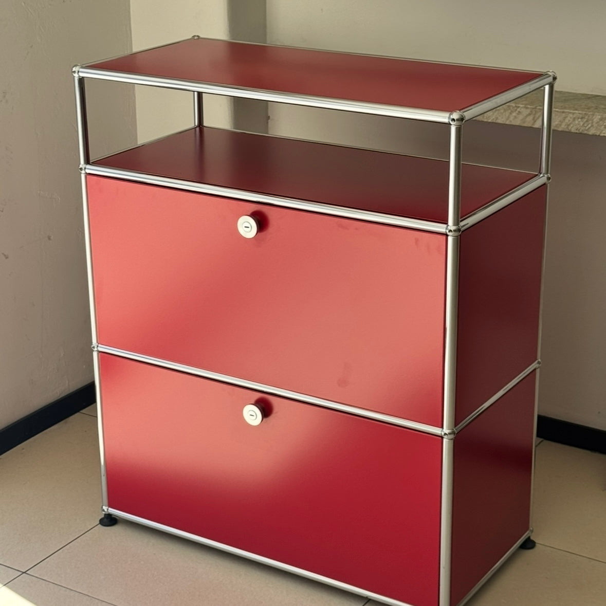 Custom module lock rack