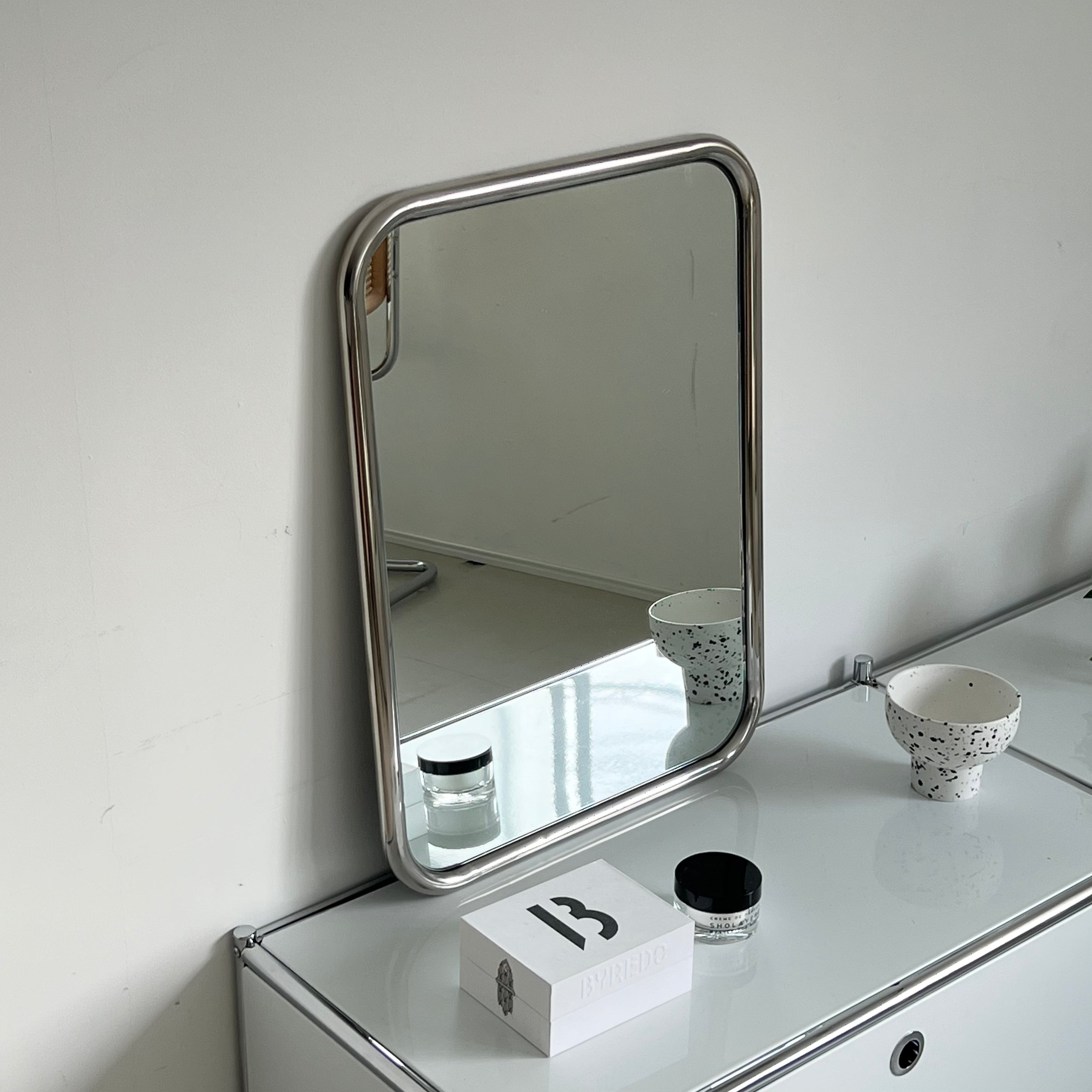 Aty mirror 010
