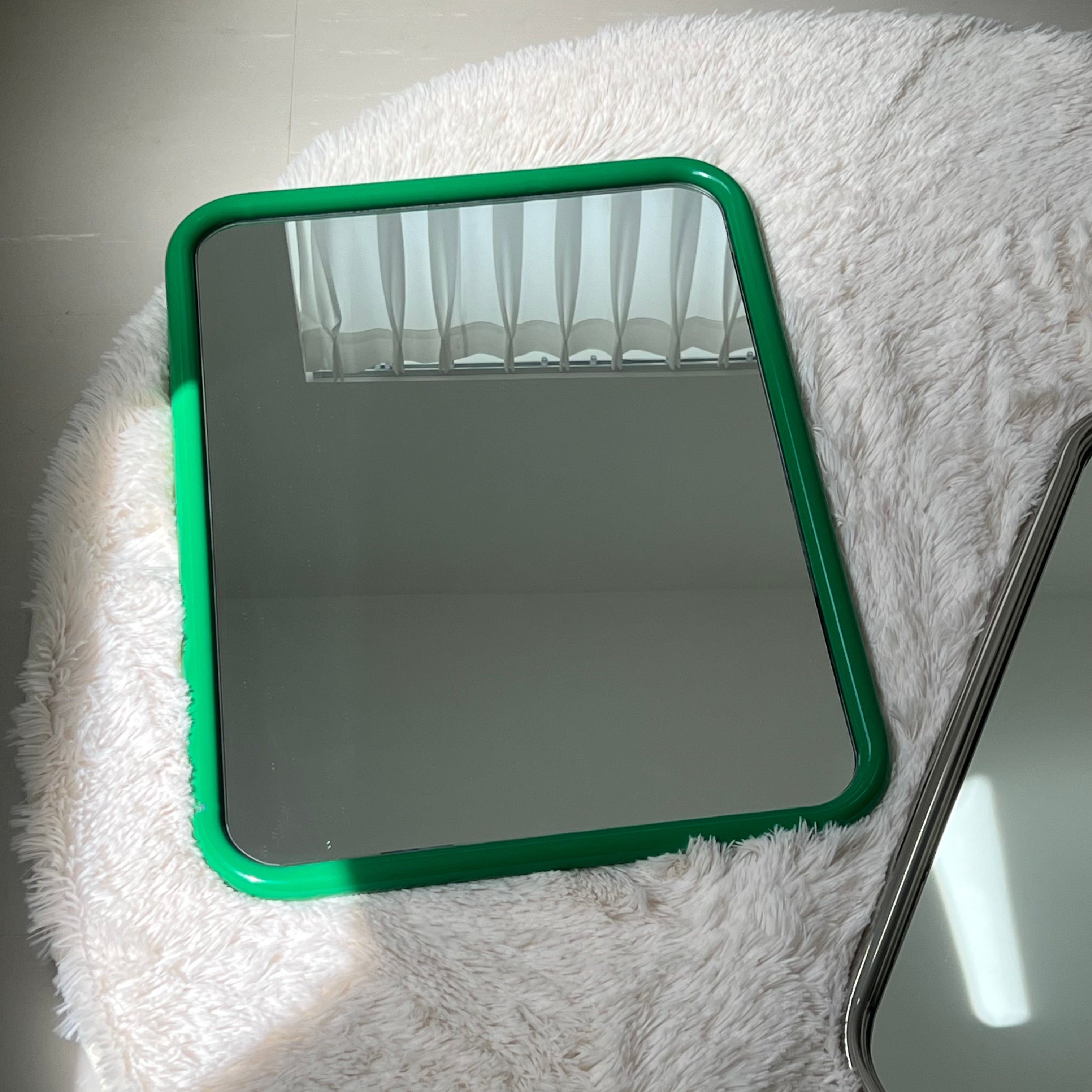 Aty mirror 010