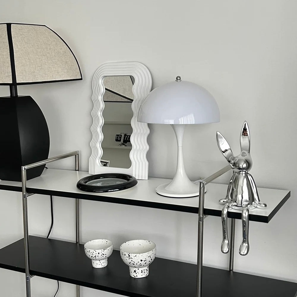 Wall mirror objet