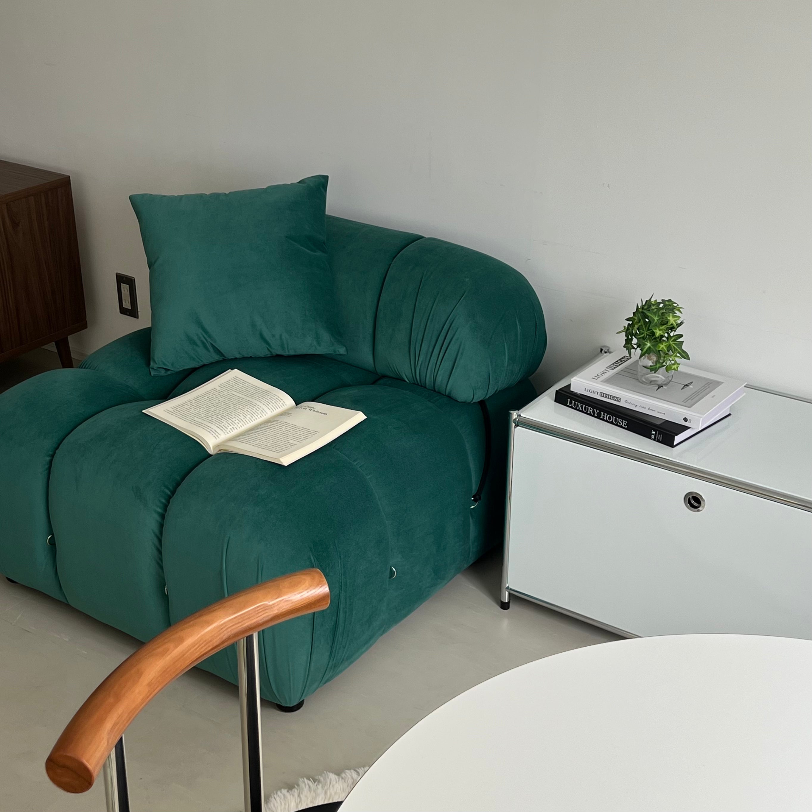 Cloud modular sofa