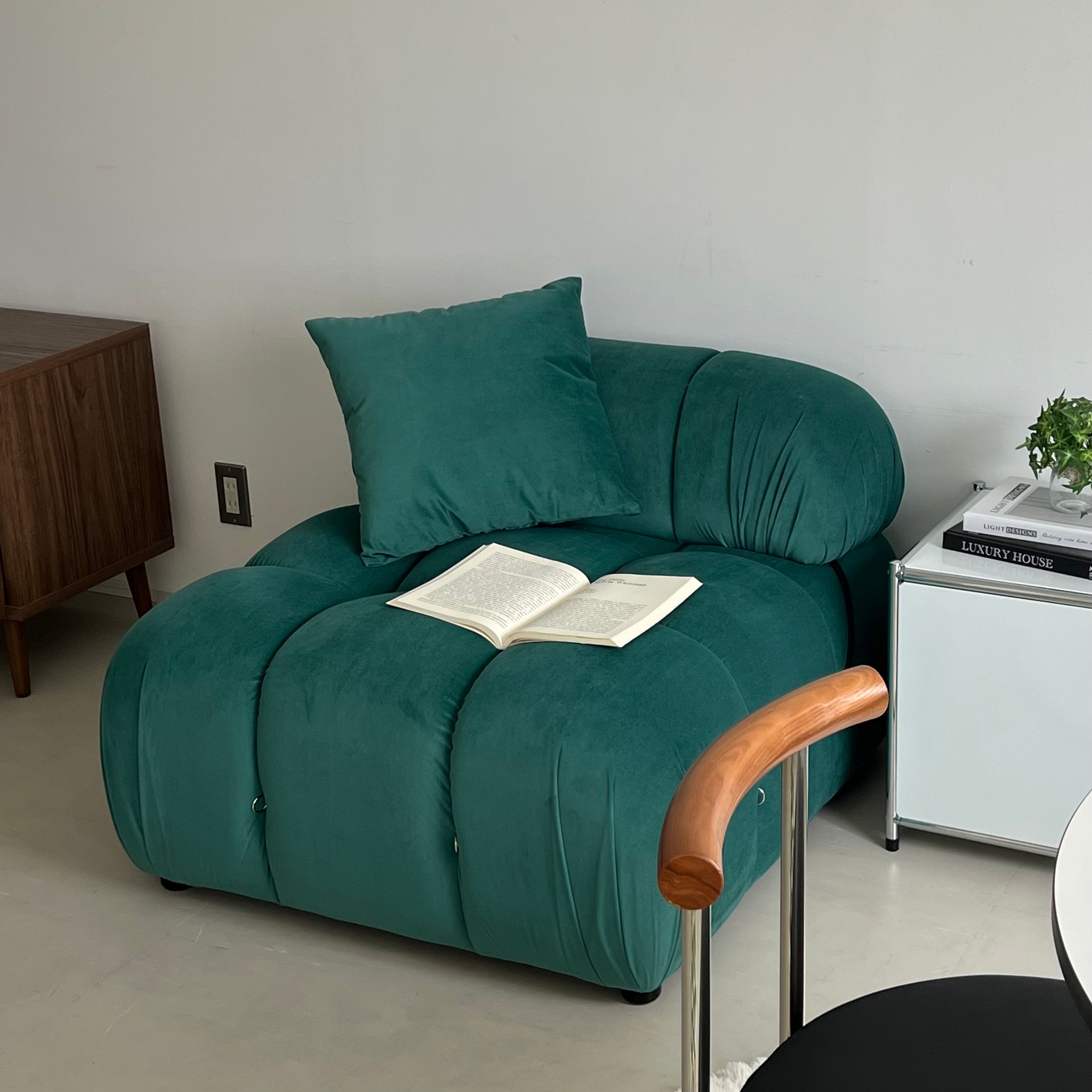 Cloud modular sofa