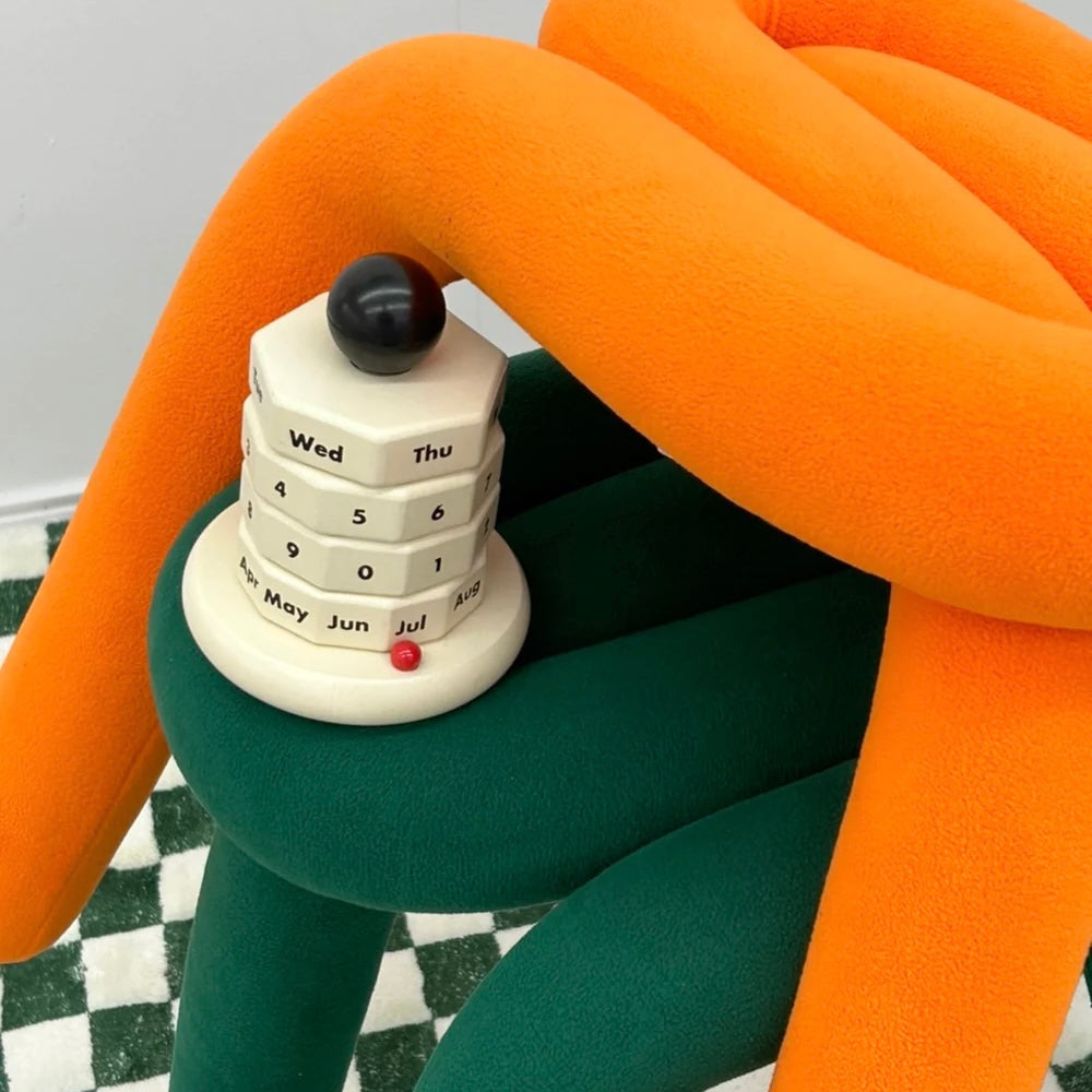 C32 Design flex stool