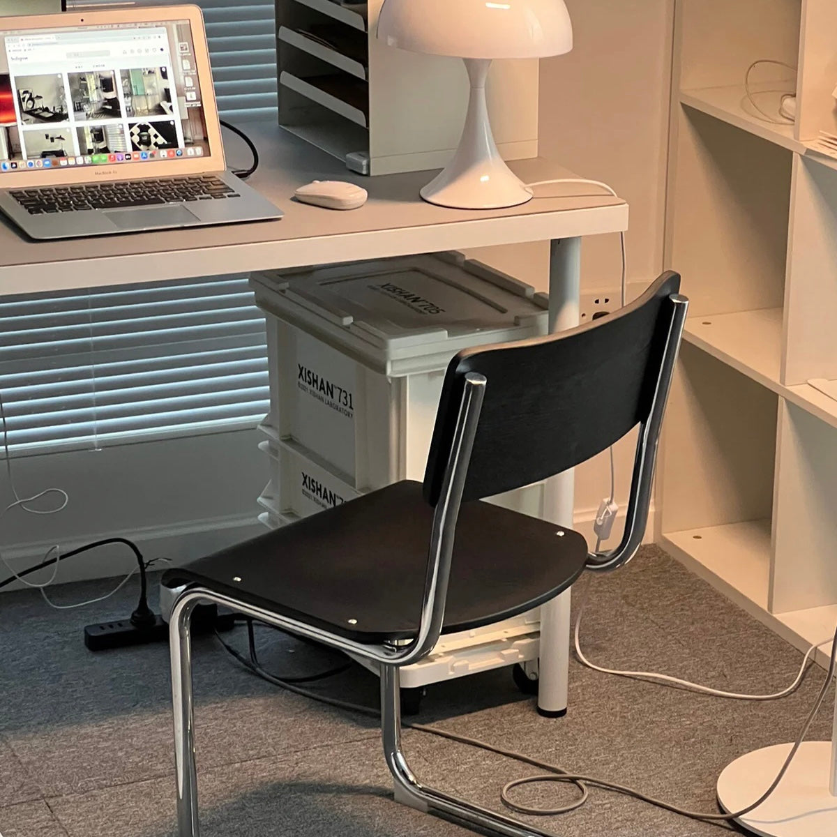 C20 Wood modern chair