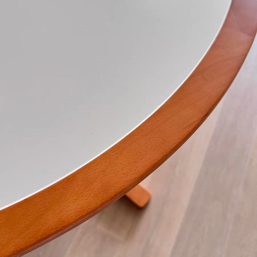 T43 Round 2tone dining table